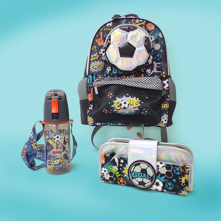 22 - bundle 4 - football - b