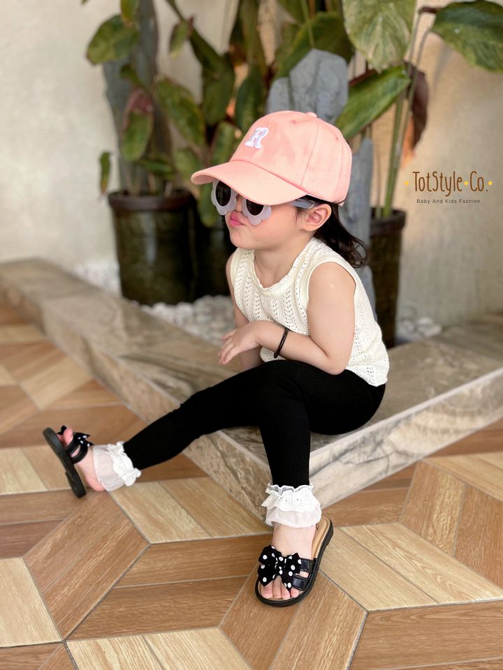 Black Lace Cuff Legging