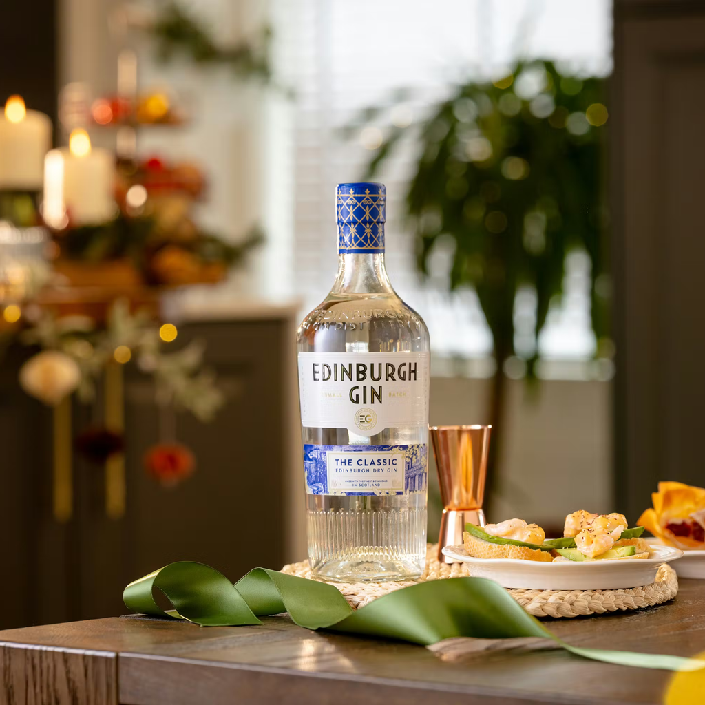 EG Classic Lifestyle Cropped 2