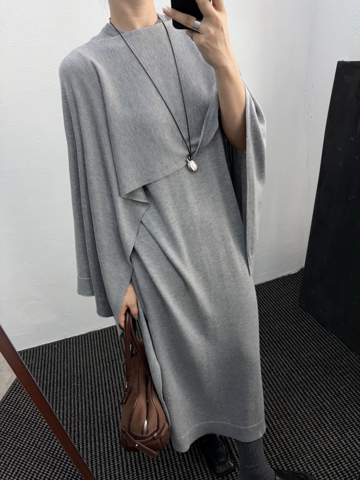 image_C21282C5-E56F-4F37-9F18-6AC2EB70D74F_1762249665