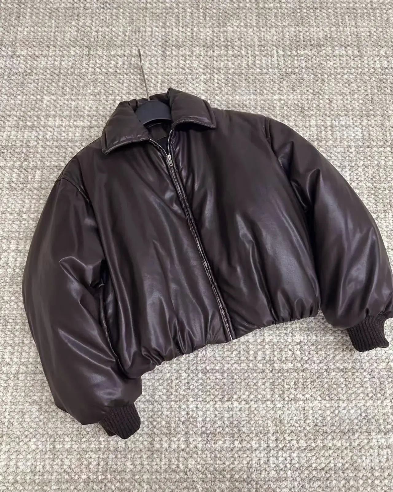 O1CN01FIW3iJ1T5BpNsM0Eu_!!2217502782330-0-cib