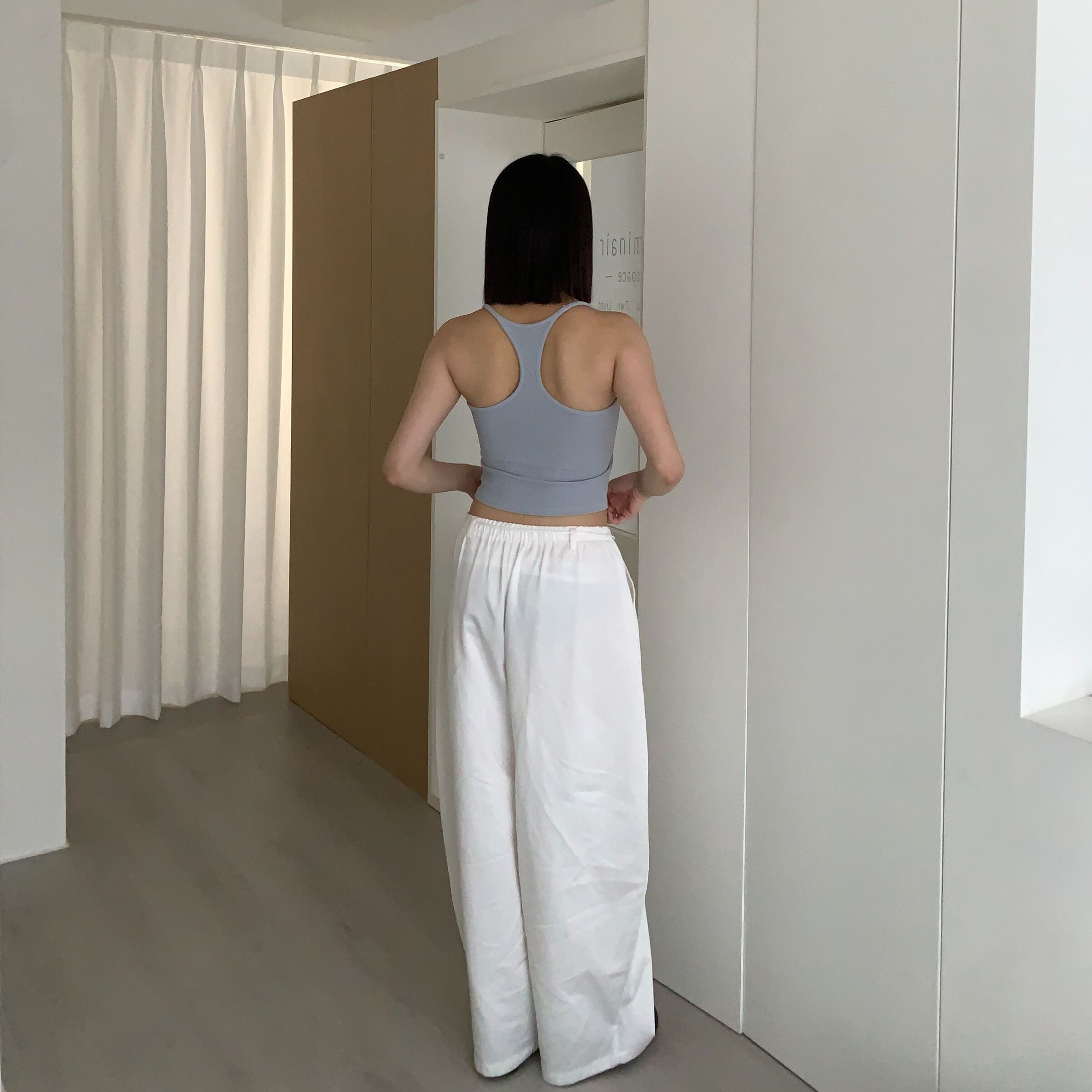 2605191177319557
