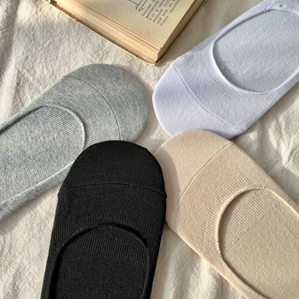 sg-11134201-22110-d81lvvay50jvcb