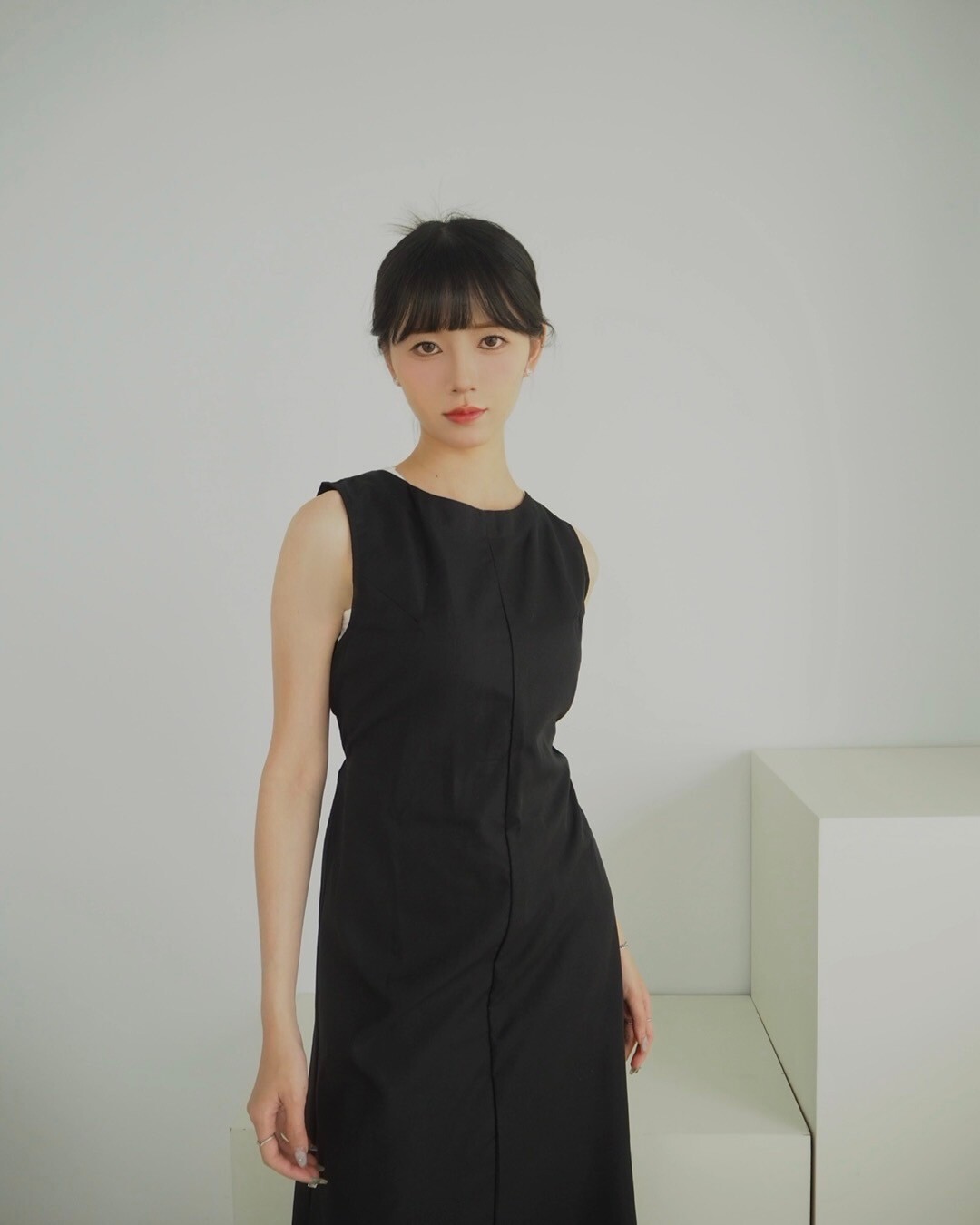 T17魔女宅急便圓領露背綁帶式長裙 (6)
