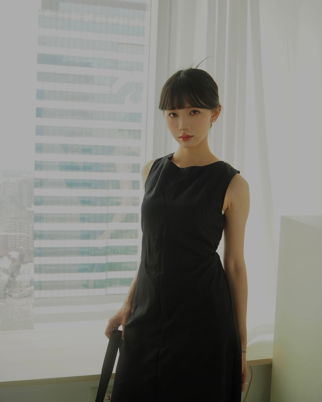 T17魔女宅急便圓領露背綁帶式長裙 (7)
