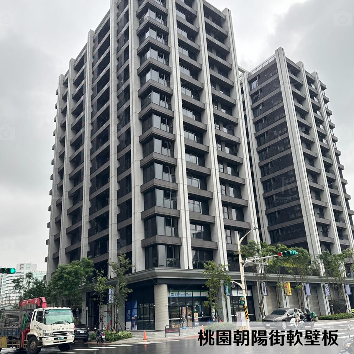 【JFE 琺瑯壁板】琺瑯板|20240815|桃園朝陽街|玄關|兒童房|辦公用|書房裝飾材料