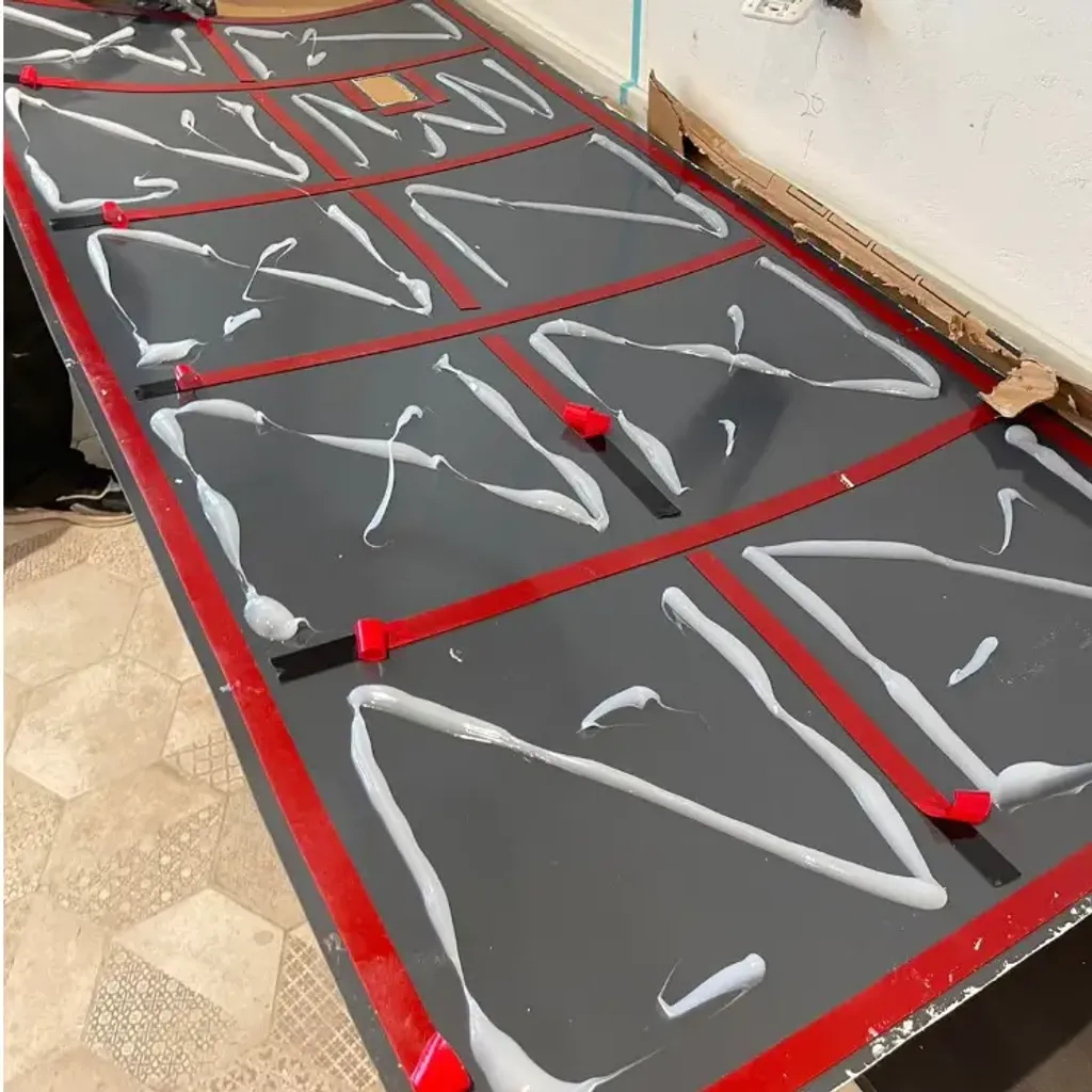 tw-11134207-7r98p-lm4hik637rmh0a