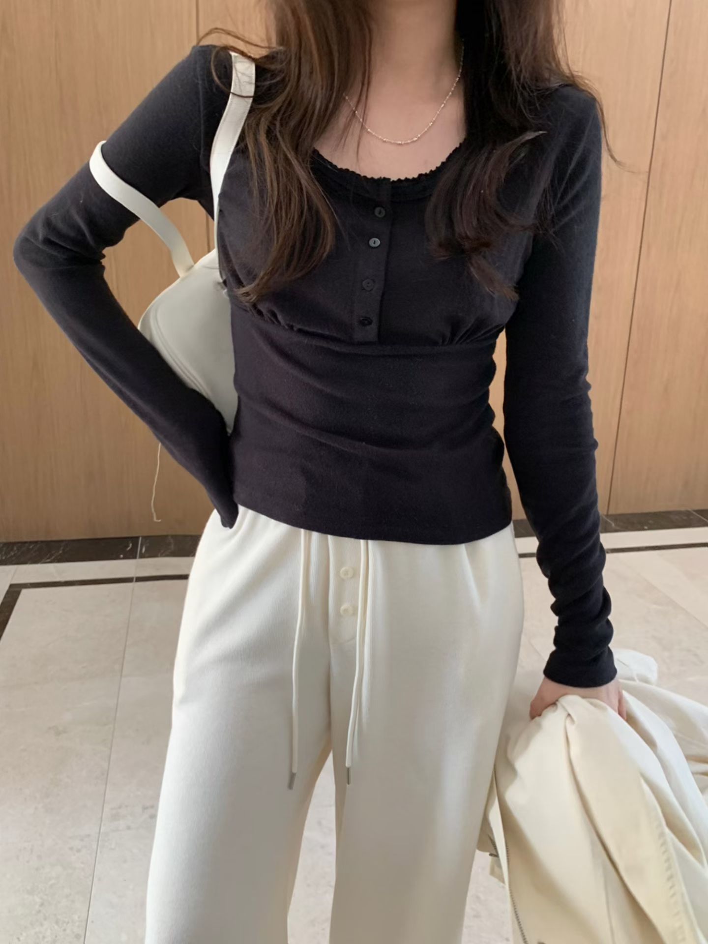 a37708de5bf79692b7bc9a21817804b0