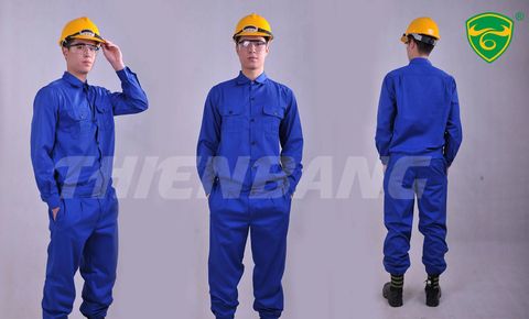 quan-ao-cong-nhan-xay-dung