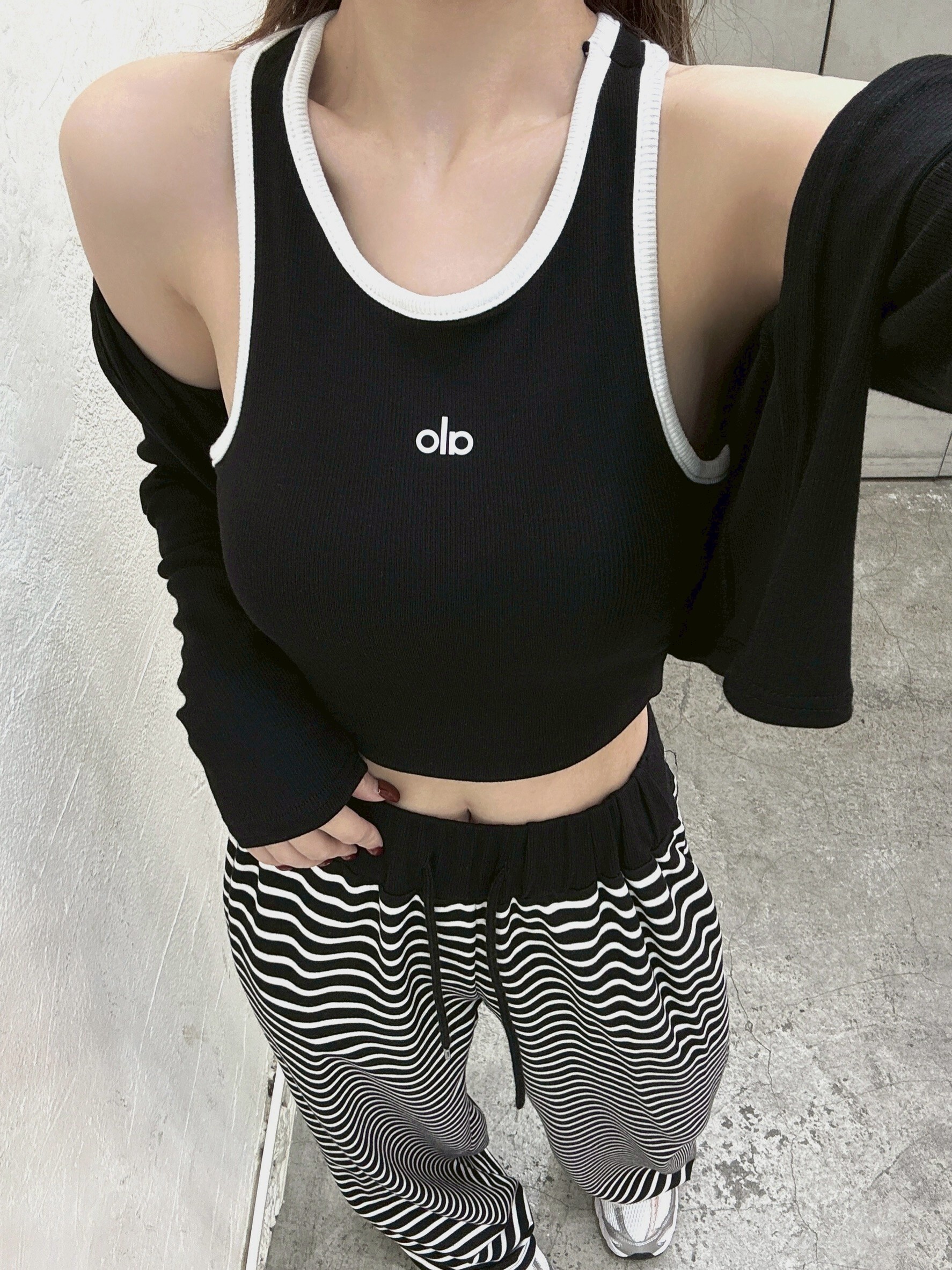 F71A8B0E-51B9-4236-8828-B3B89B464562