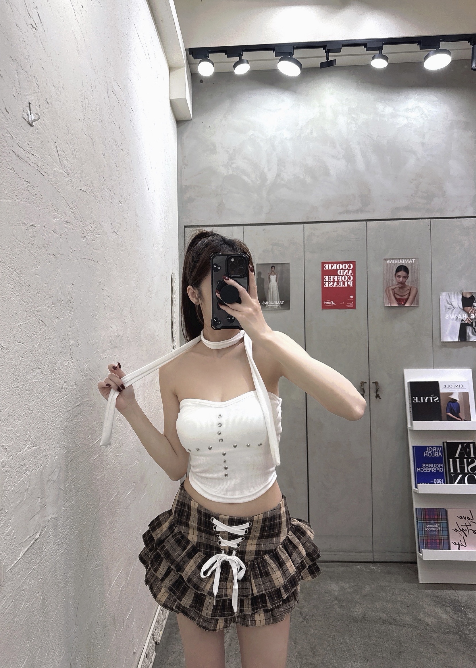 5D6F9A03-71E4-4208-820B-722F698EB579