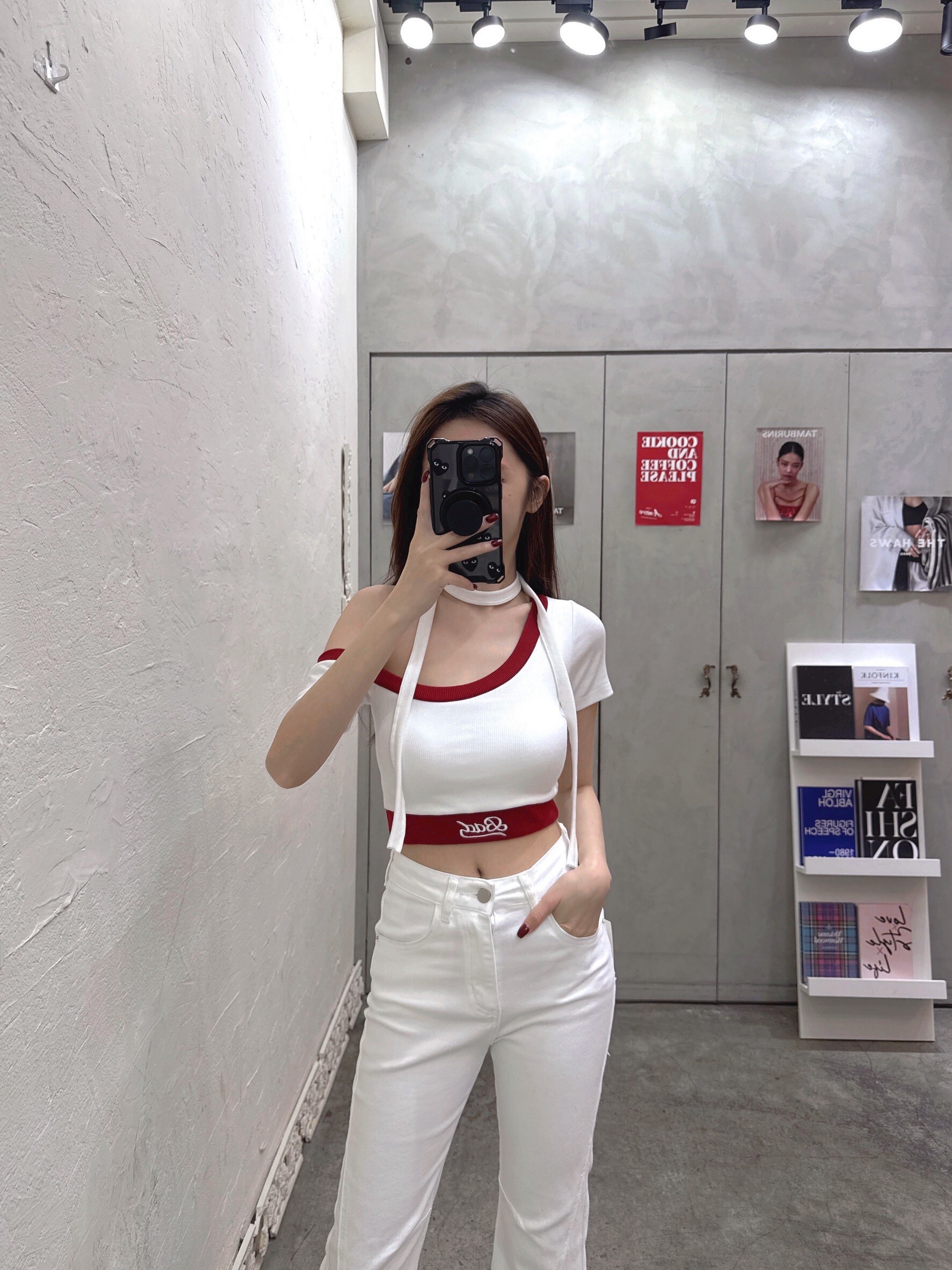 B6617CCF-430F-469C-AD27-35FD24A0D202