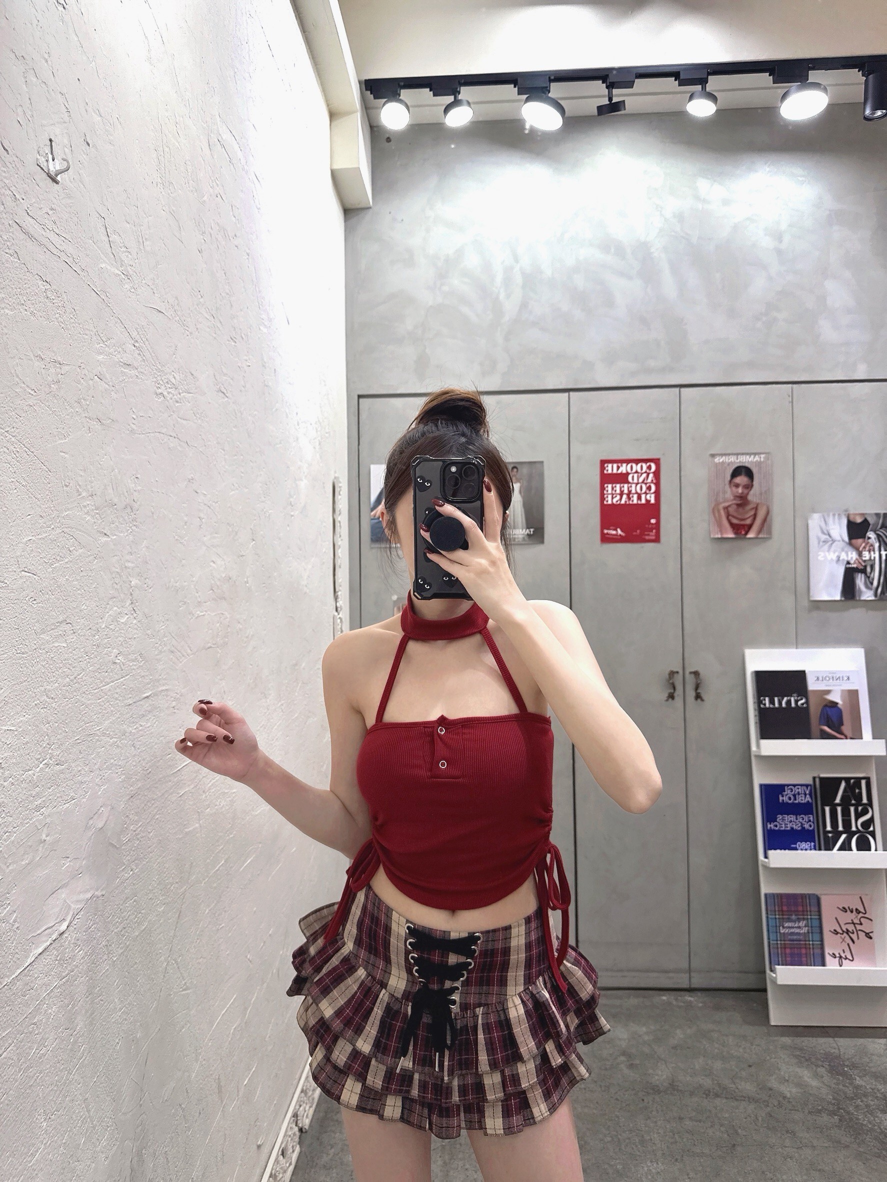 FBCF5929-E283-495E-A318-97215C84BCB2