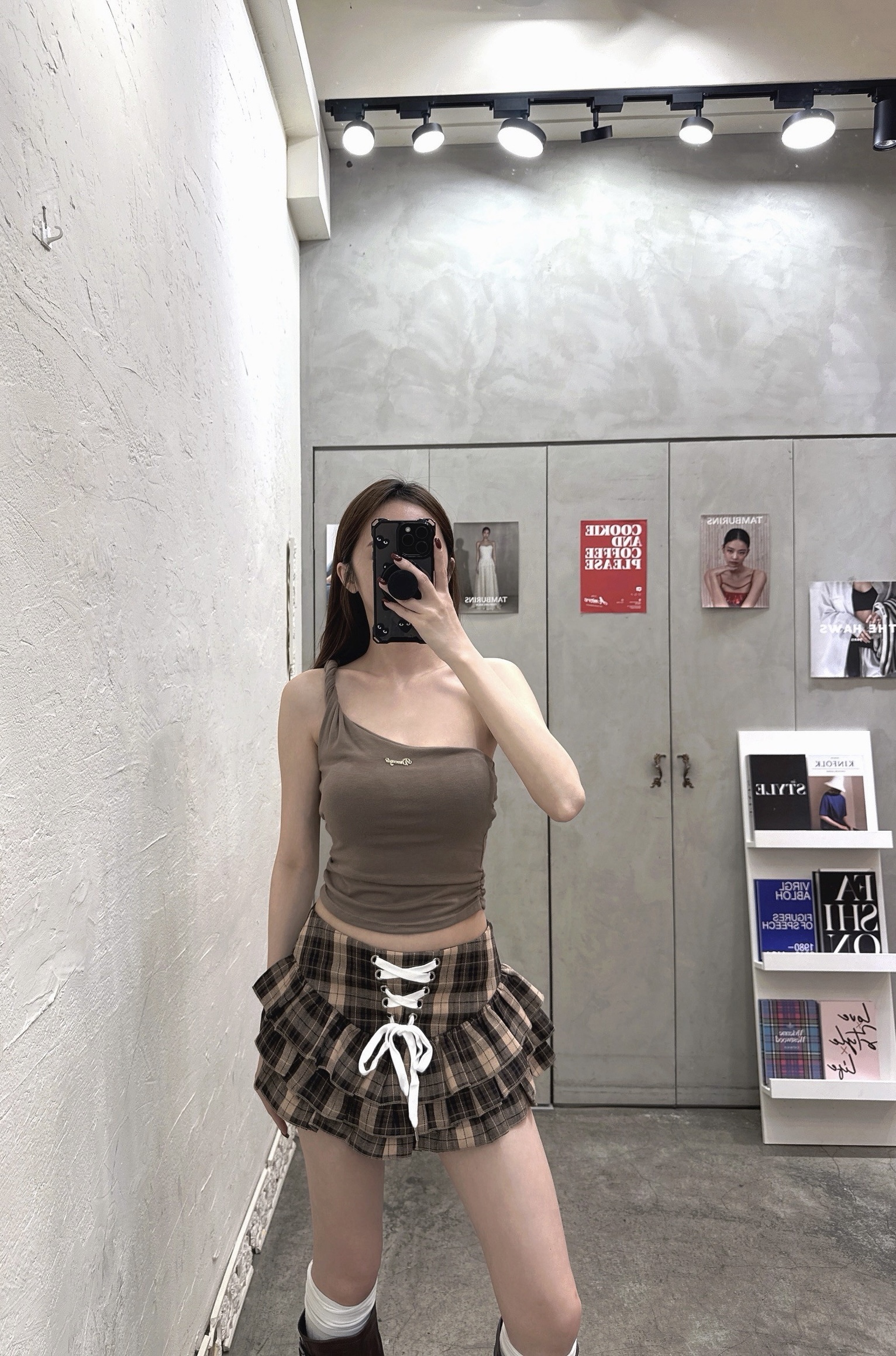 1A3B7EF2-8966-4BC5-BC53-8532B05A3D4F