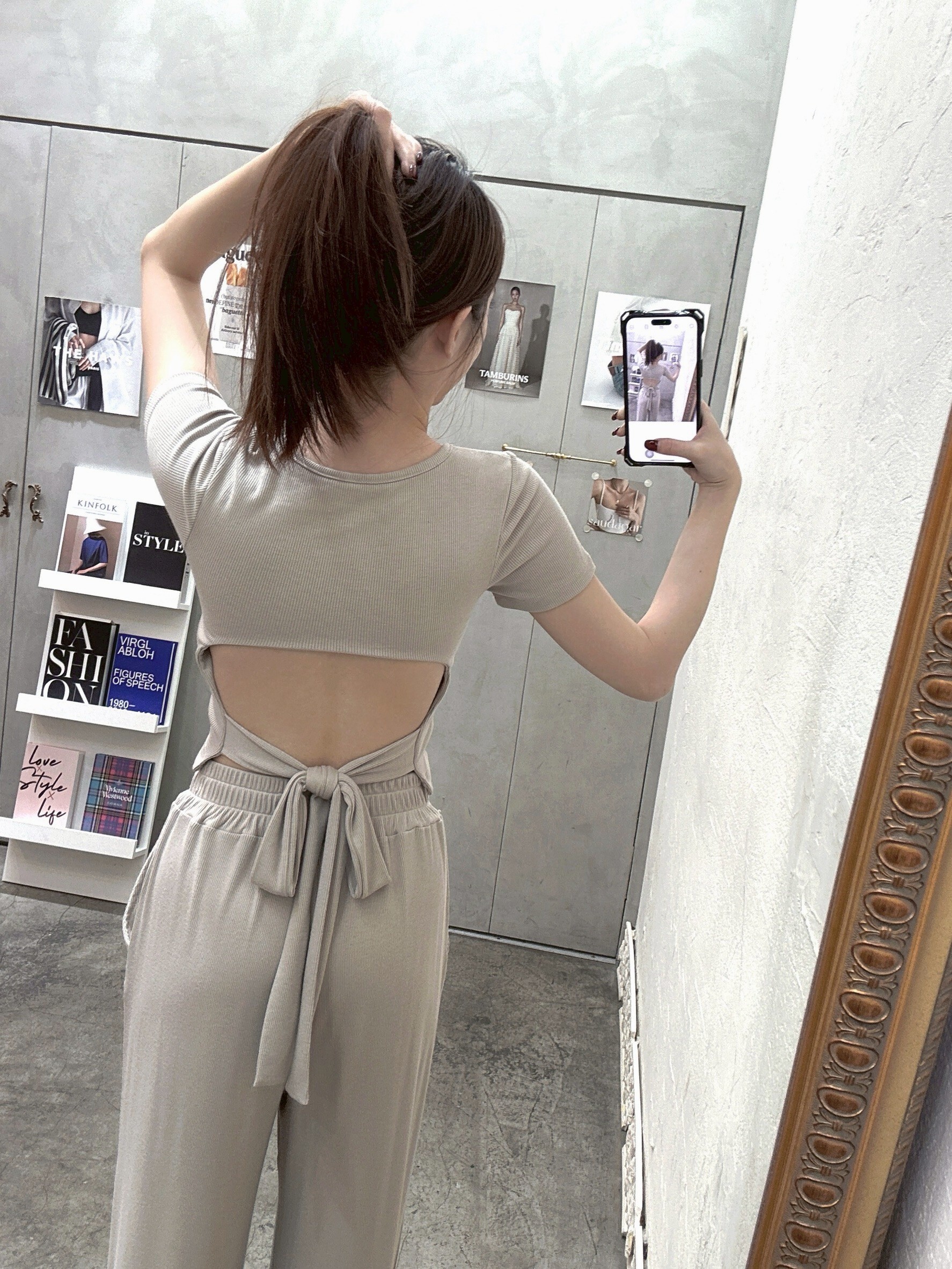 7B4200BA-9294-4B9C-BB75-F0CE60549629