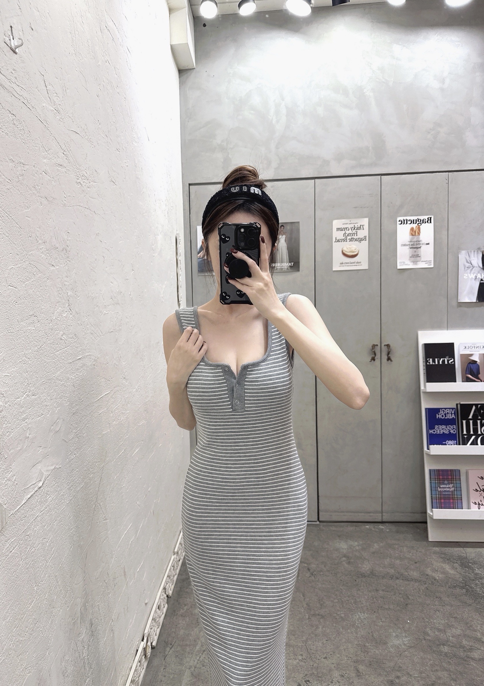 C6AD9C17-E319-49E0-A5BA-564F90C377D8