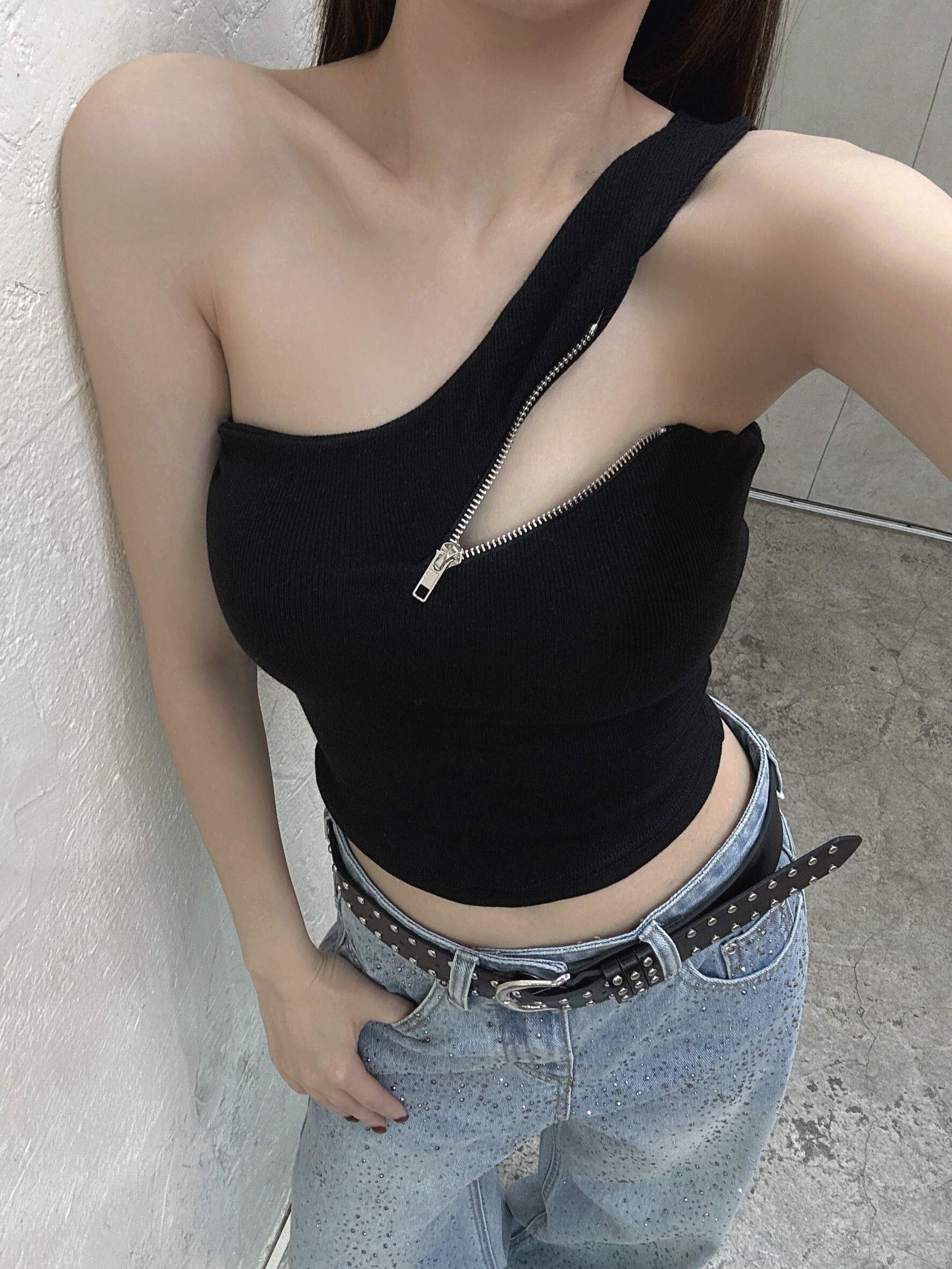 06D0BCC7-6943-4EAB-8ABC-CA1F39B6D30D