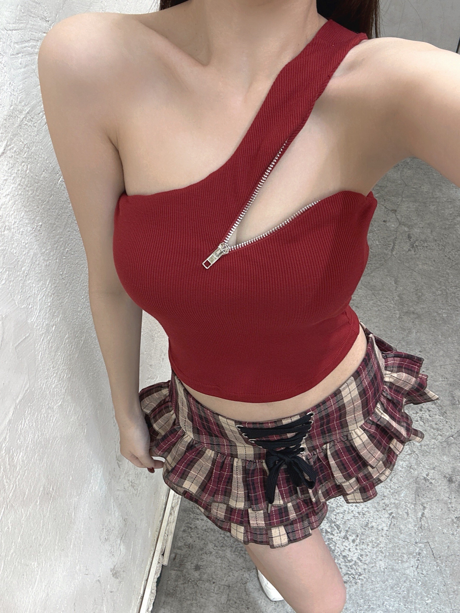 6C01DDB6-054A-41FC-BB16-8FBC1810AE47