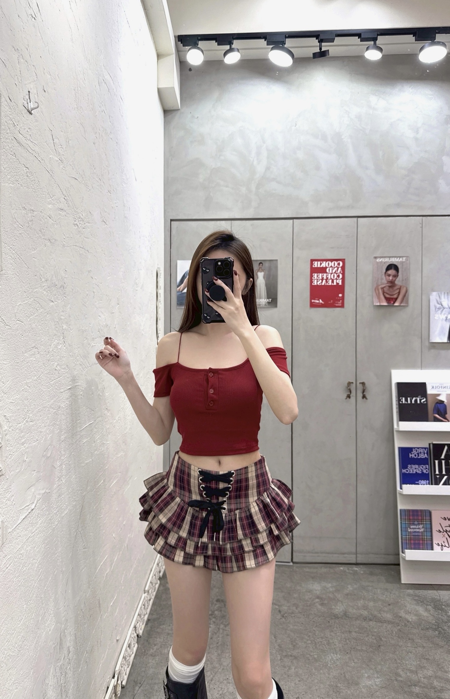 70763737-34C6-40E4-8B2D-3CB8B22E4C4C