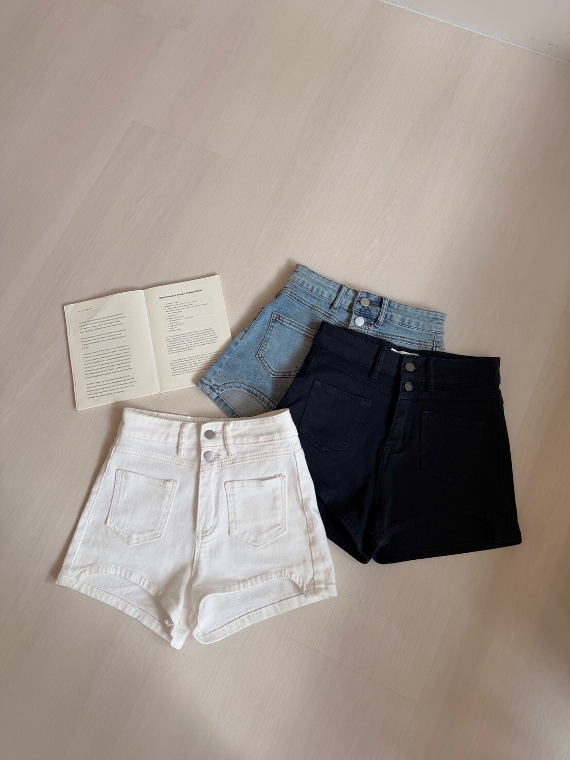 FAFE7947-A983-402F-8A3D-C3D02F84EED4