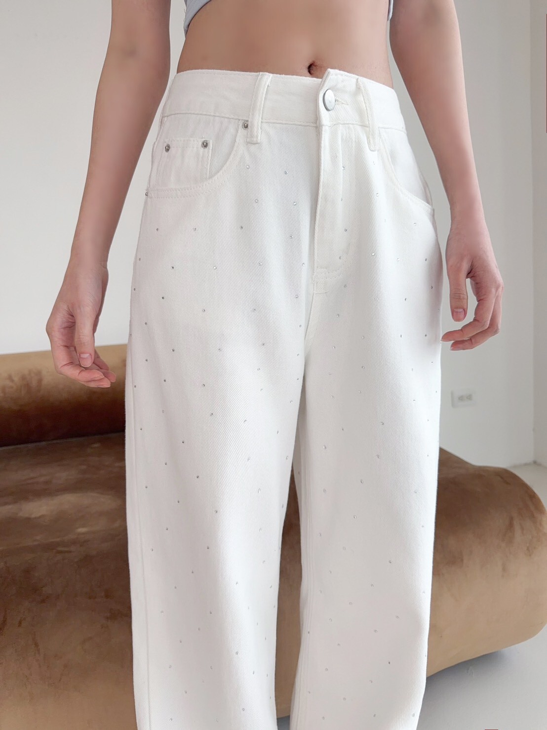 CFA28233-4F90-4D51-B322-23EE8C909867