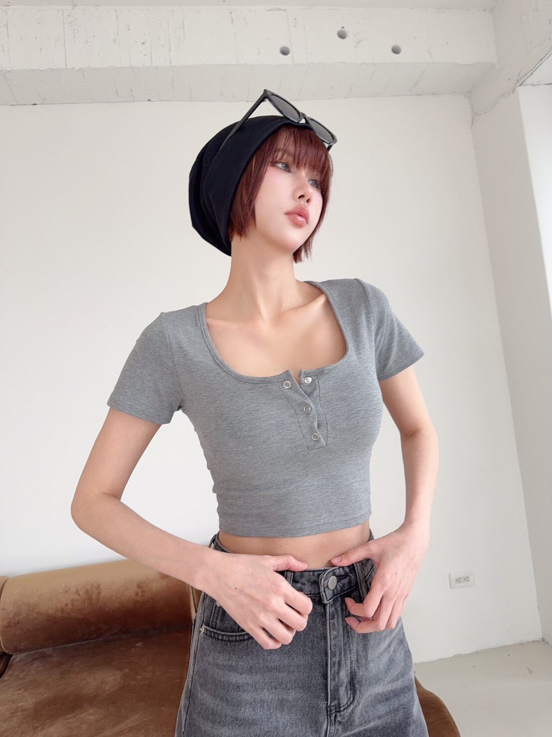 9CD8FBED-57A3-4C61-99B5-4A6F12D89448