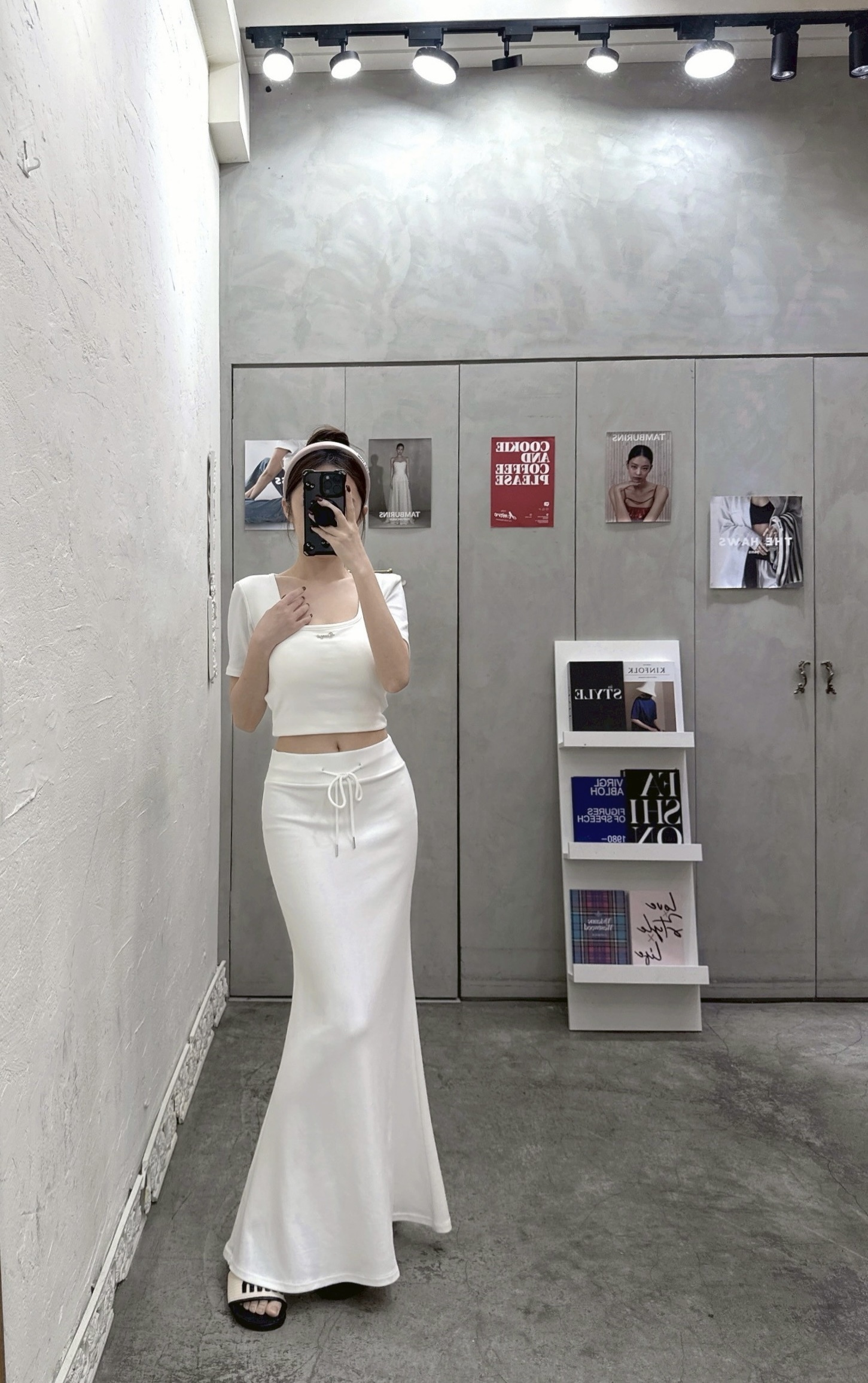 6B3BEF2C-C7D6-42C8-9420-6D5AADC27F73