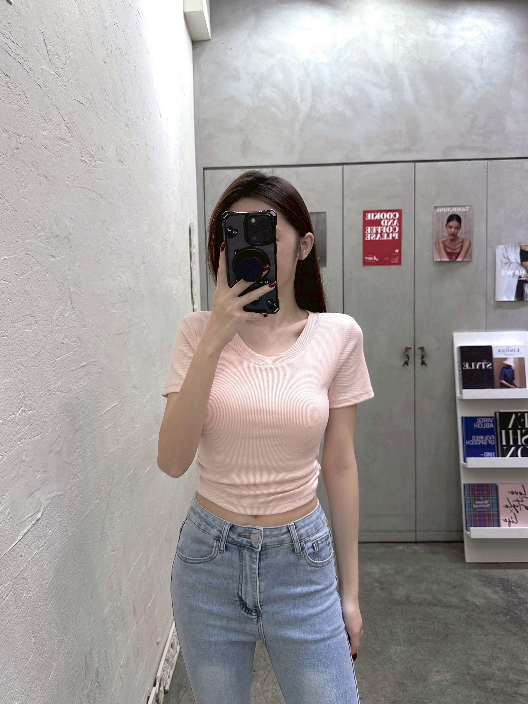 8D9A8796-C5AE-40C2-878C-1F64DF892667