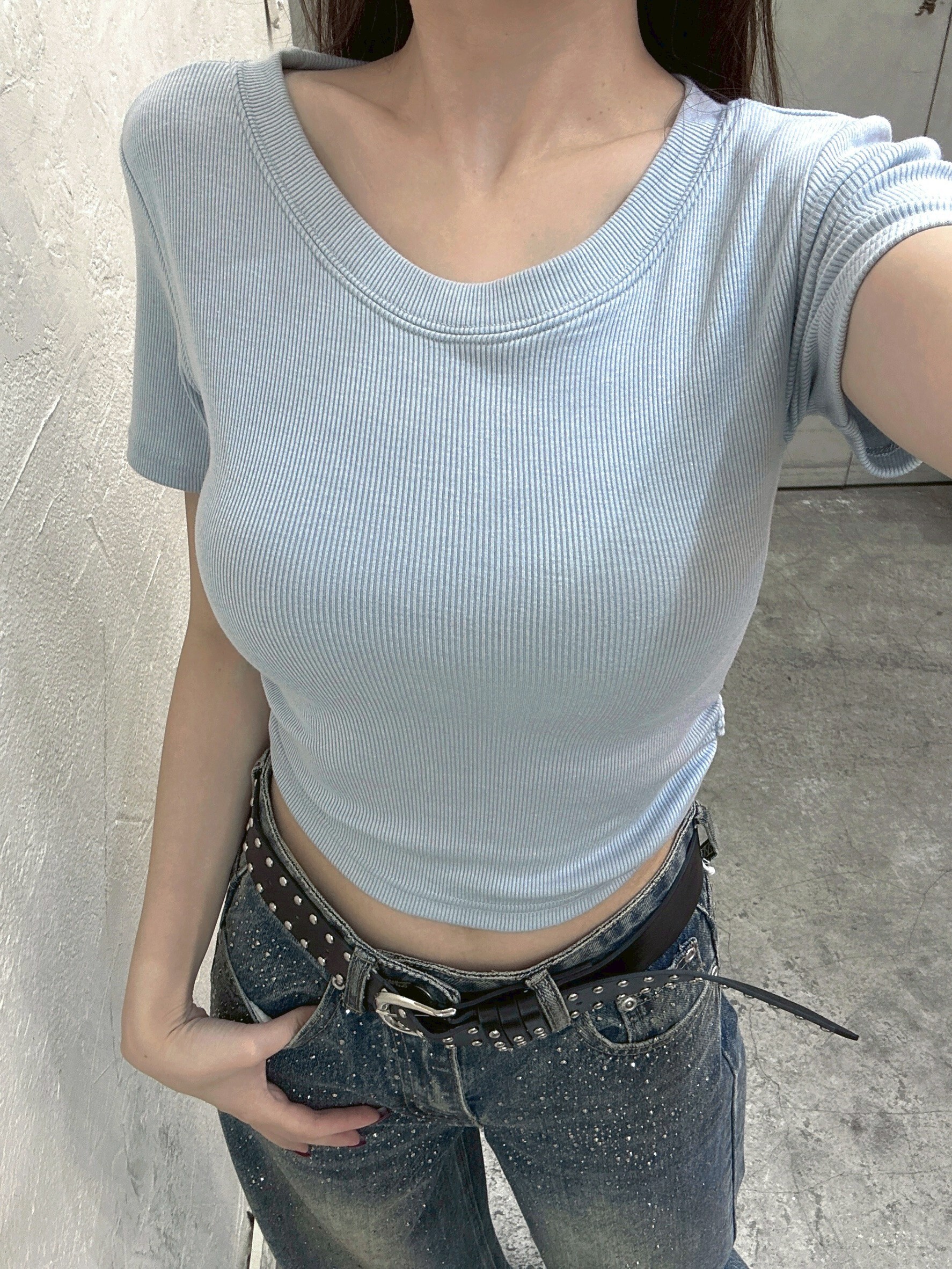 A268B960-1B50-4C8C-A1B5-1900145E4FFA