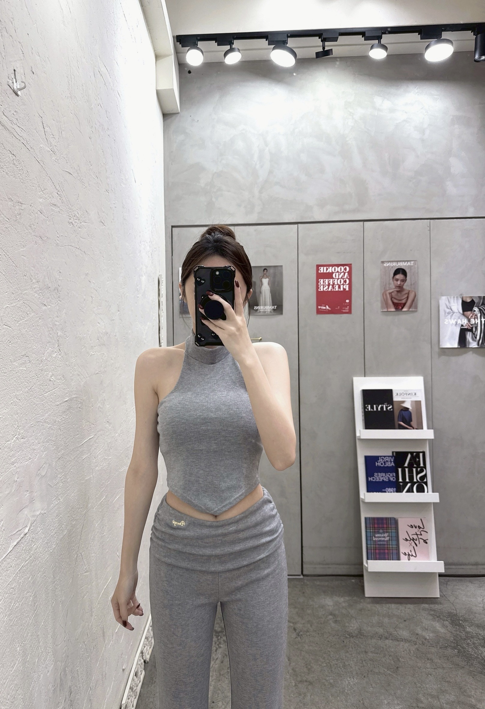 8EED8566-BAC8-4304-90E0-5F30AF4CBE04