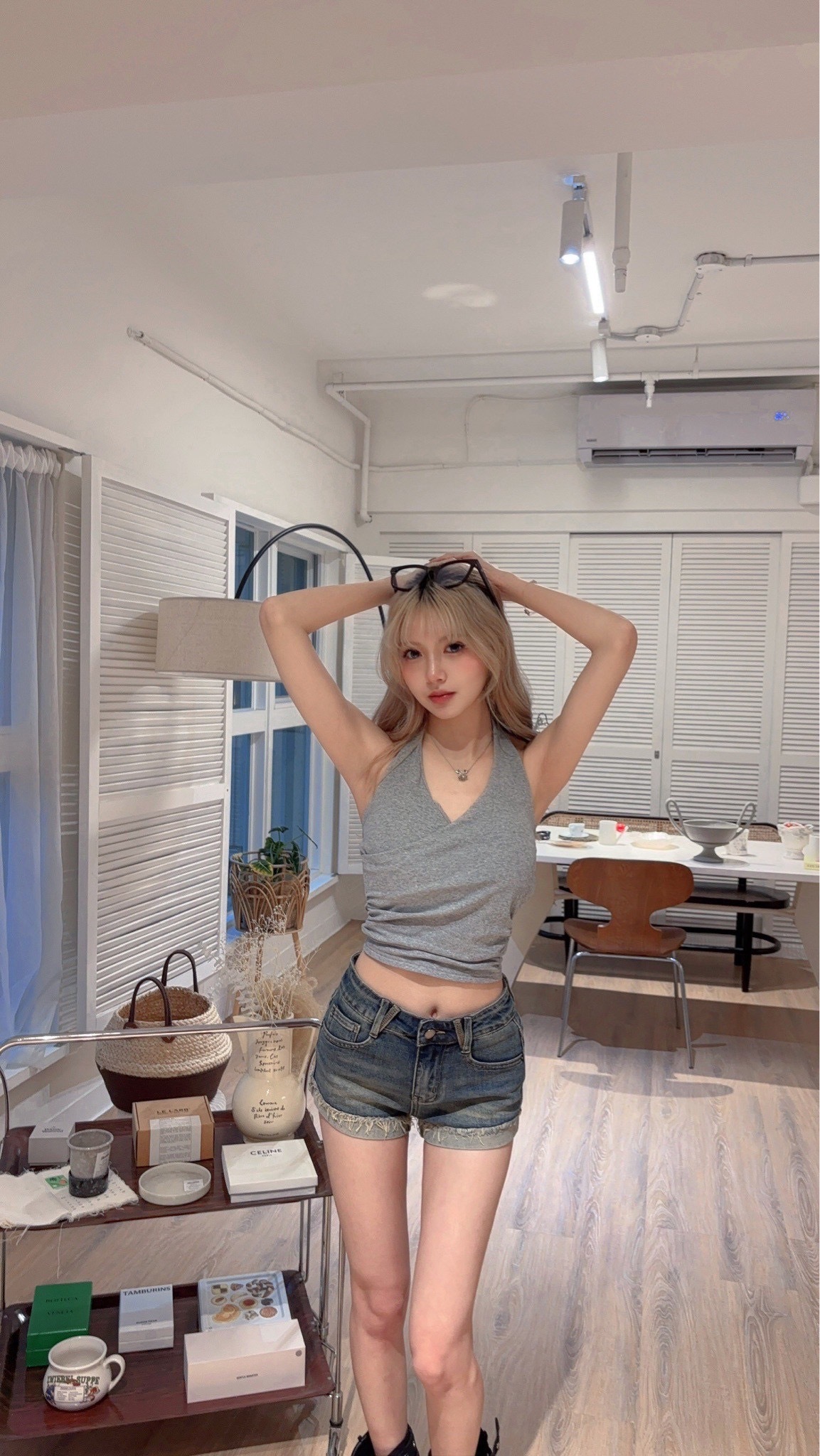 AD351CB6-4A1F-476E-94CD-7F9D09F638C6