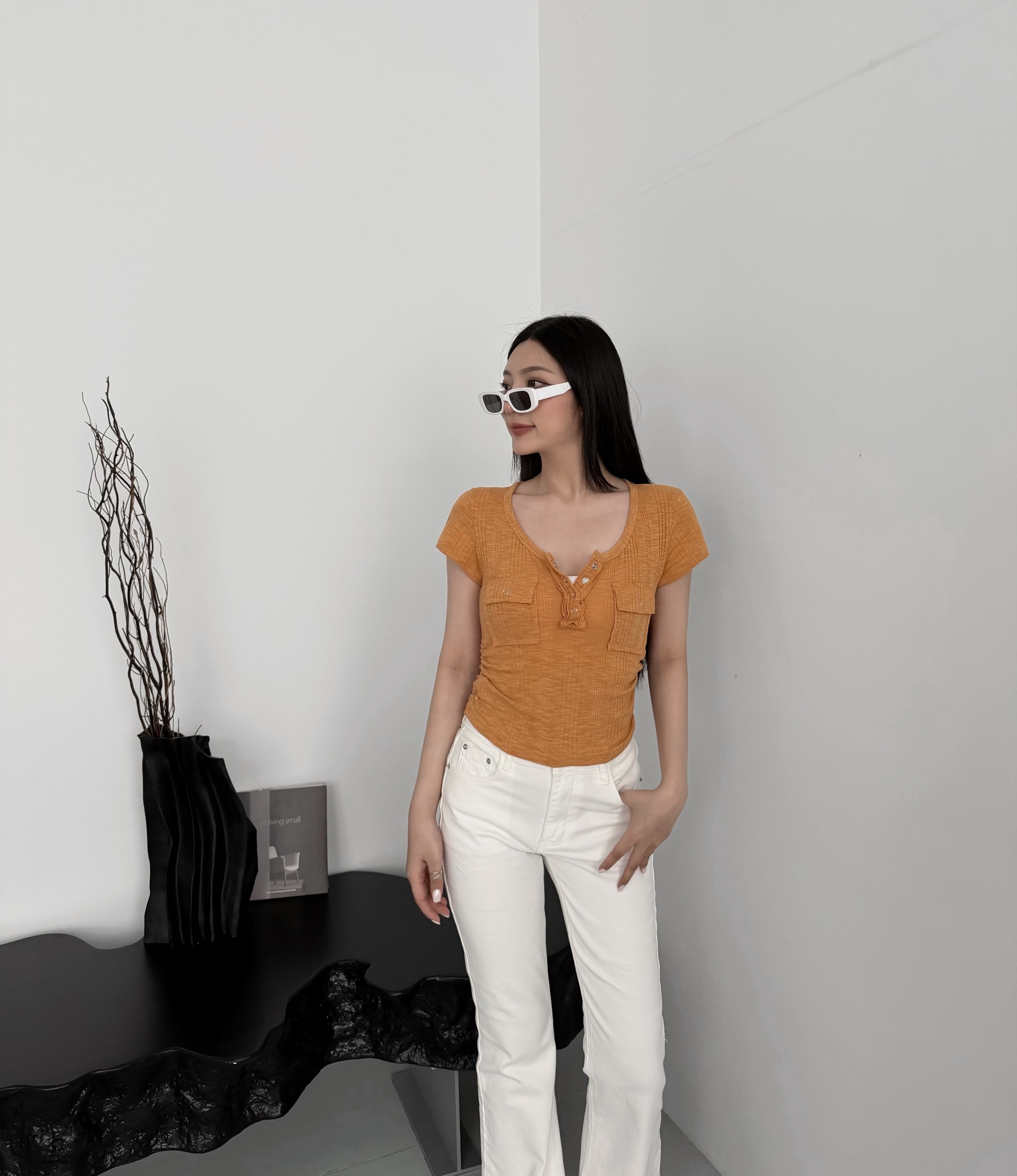 B06084A8-ADD1-45E1-B333-406302186BFF