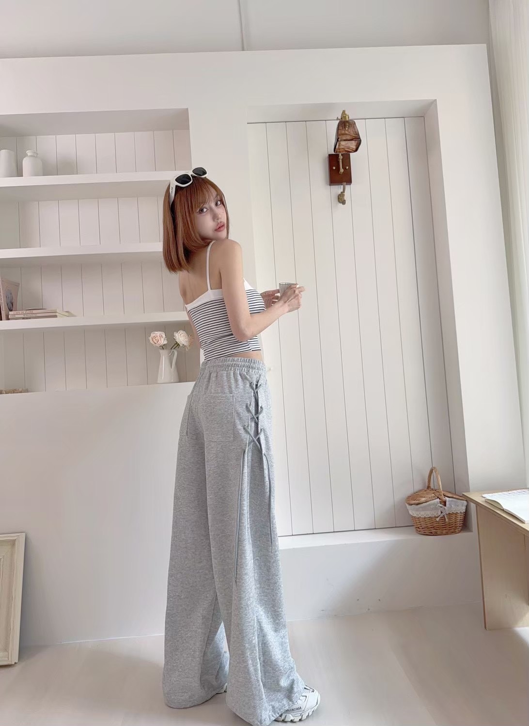 685E1BBF-8985-415F-81AF-4DB82A40A911