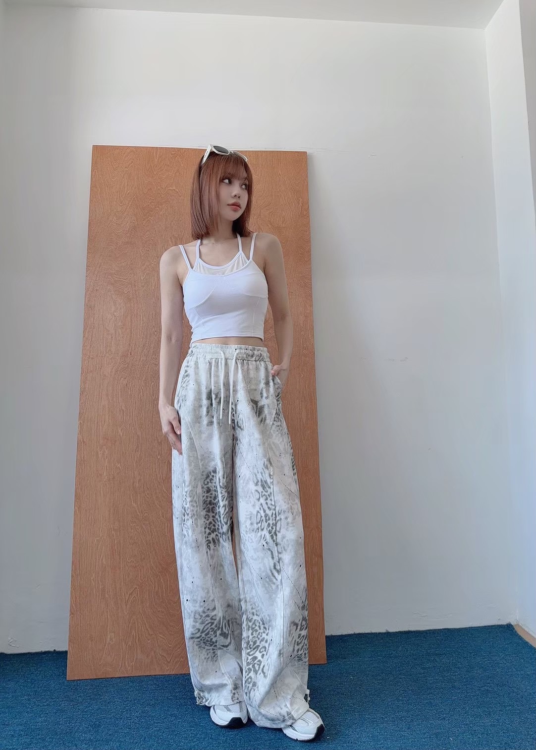 AF5EB6C0-5D74-4ADC-AE77-299D1316DB2A