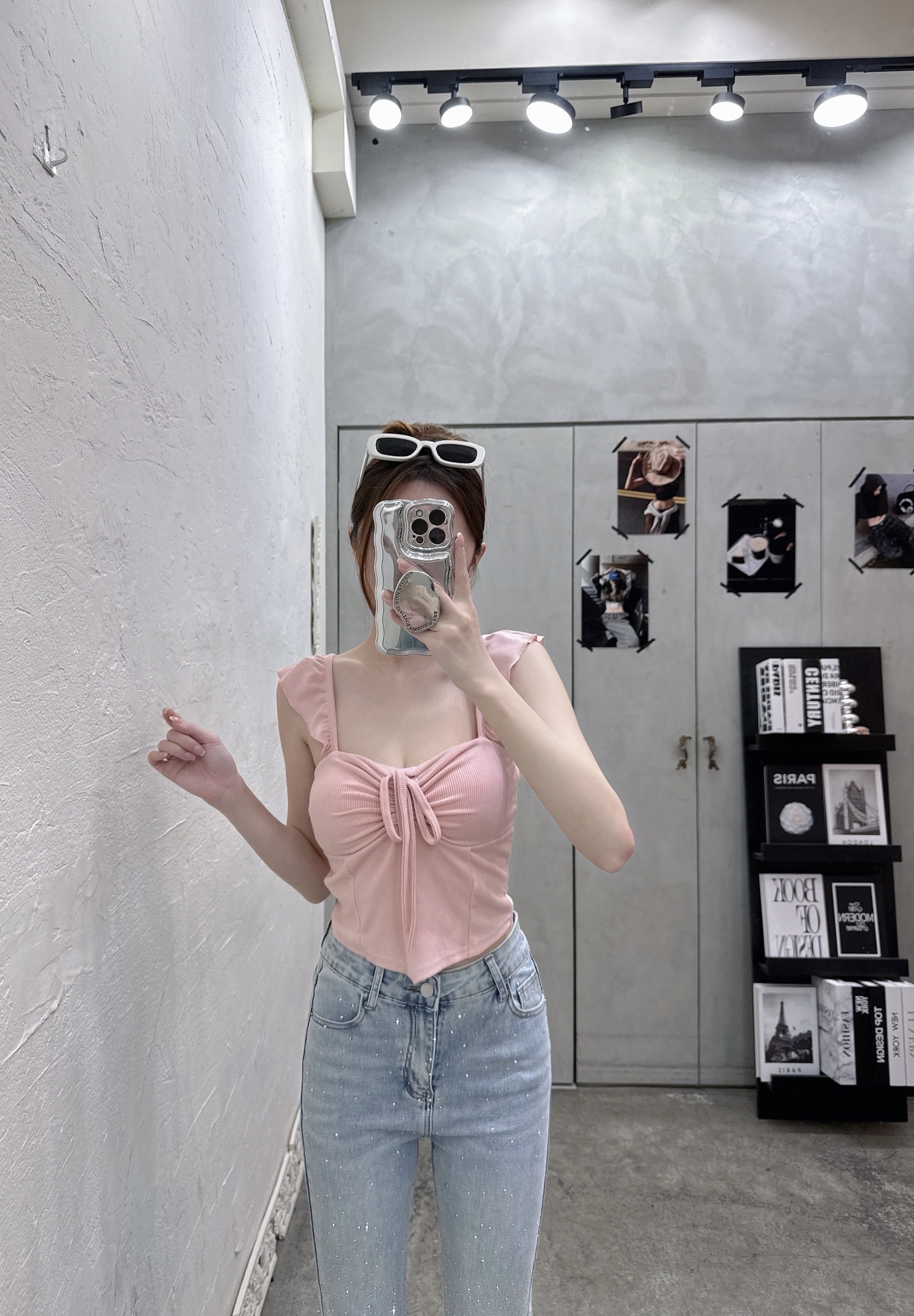 1080DEE3-E798-43D0-A4A6-72BA33C3BC2C