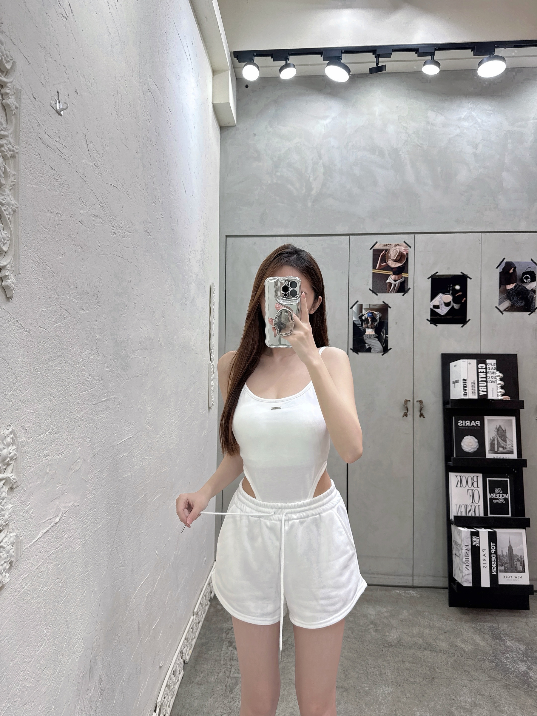 A441EC80-4949-4A6B-9447-D4A4EC70852C