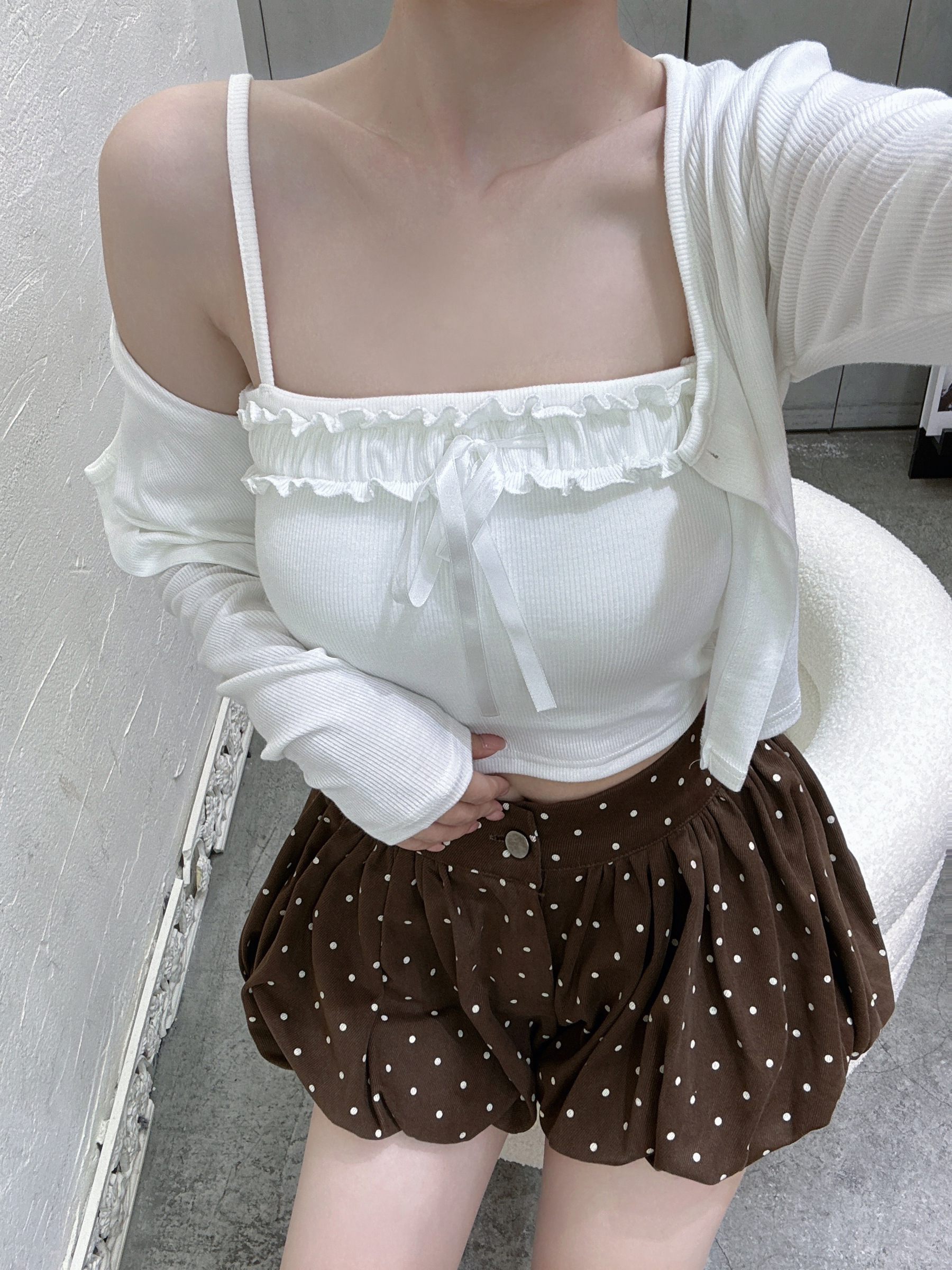 ACA3C89A-C4B4-4E0F-8FDC-A7AA16380DD4
