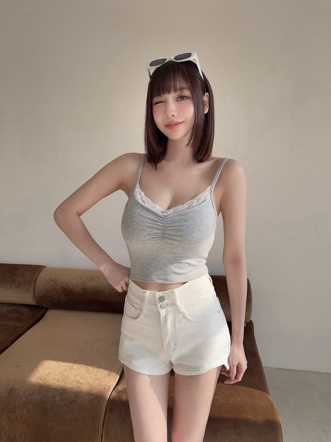 A2BAD229-B65A-4A41-BEF1-46C64ACC8D2E