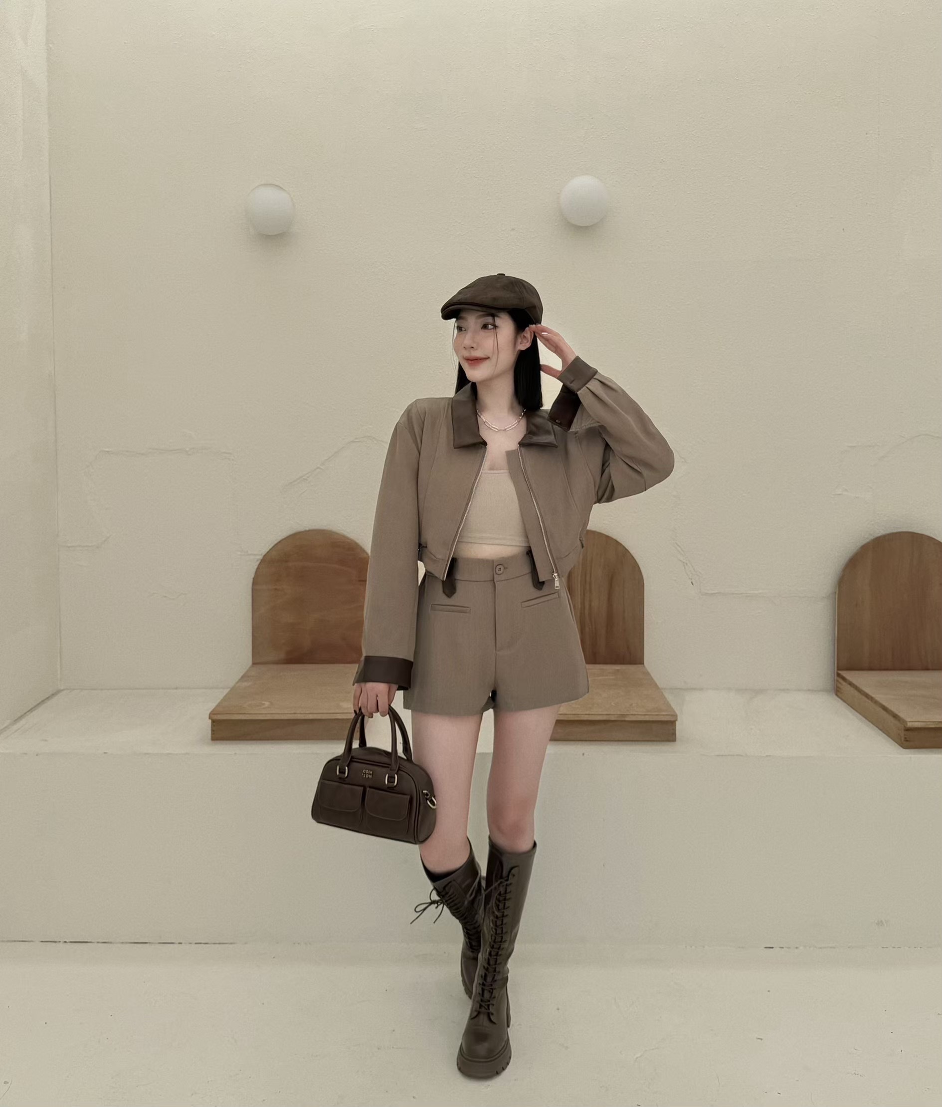 1F870D8C-6242-4C7E-8066-624F9CBFED37