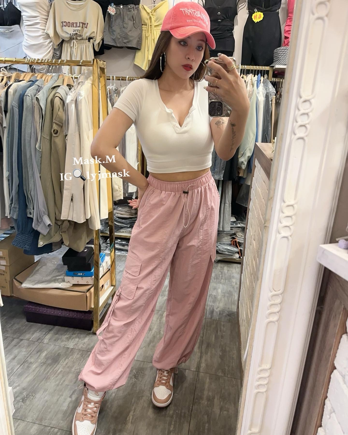 C2451FD0-F6FF-42DC-8160-A3CD9692BE03