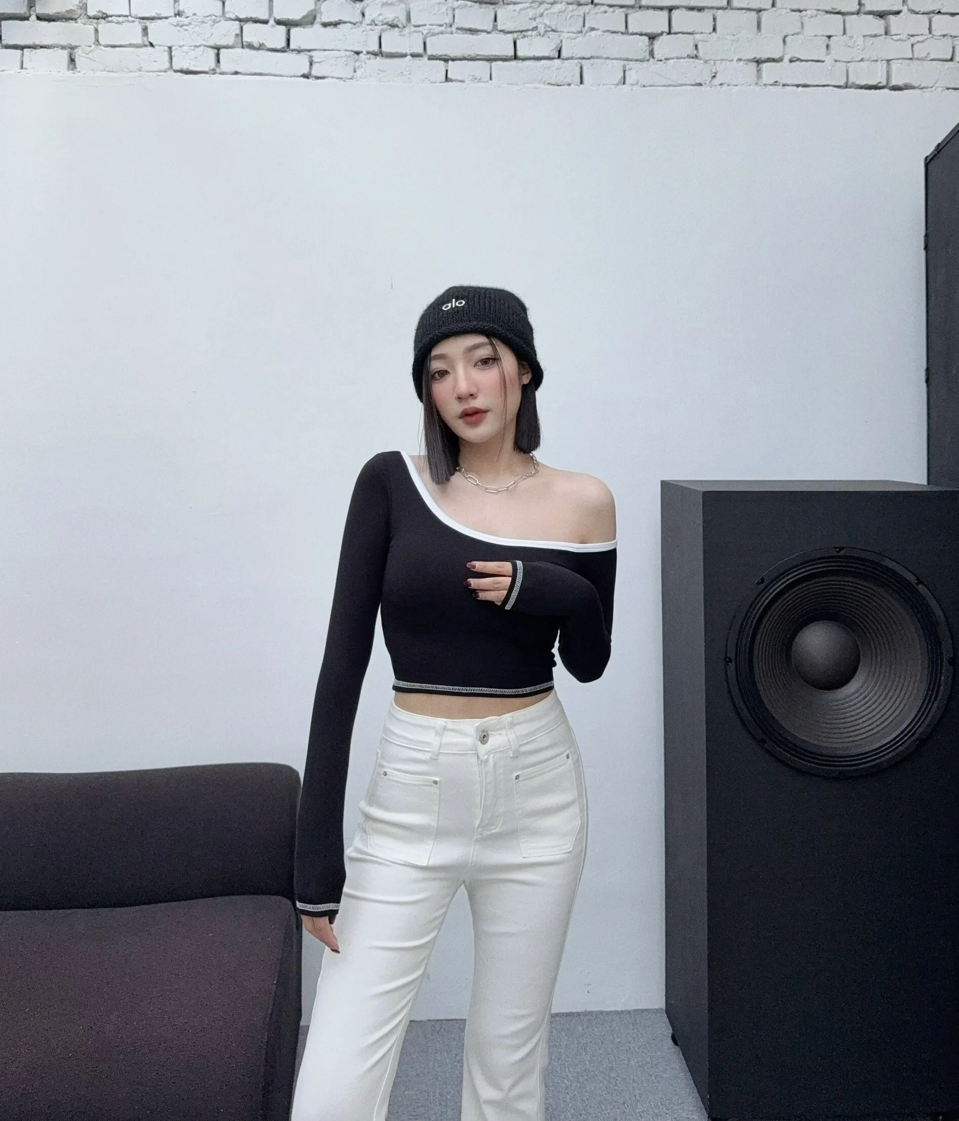 4B5F8112-7AB9-40A9-9AFA-C6696A287959