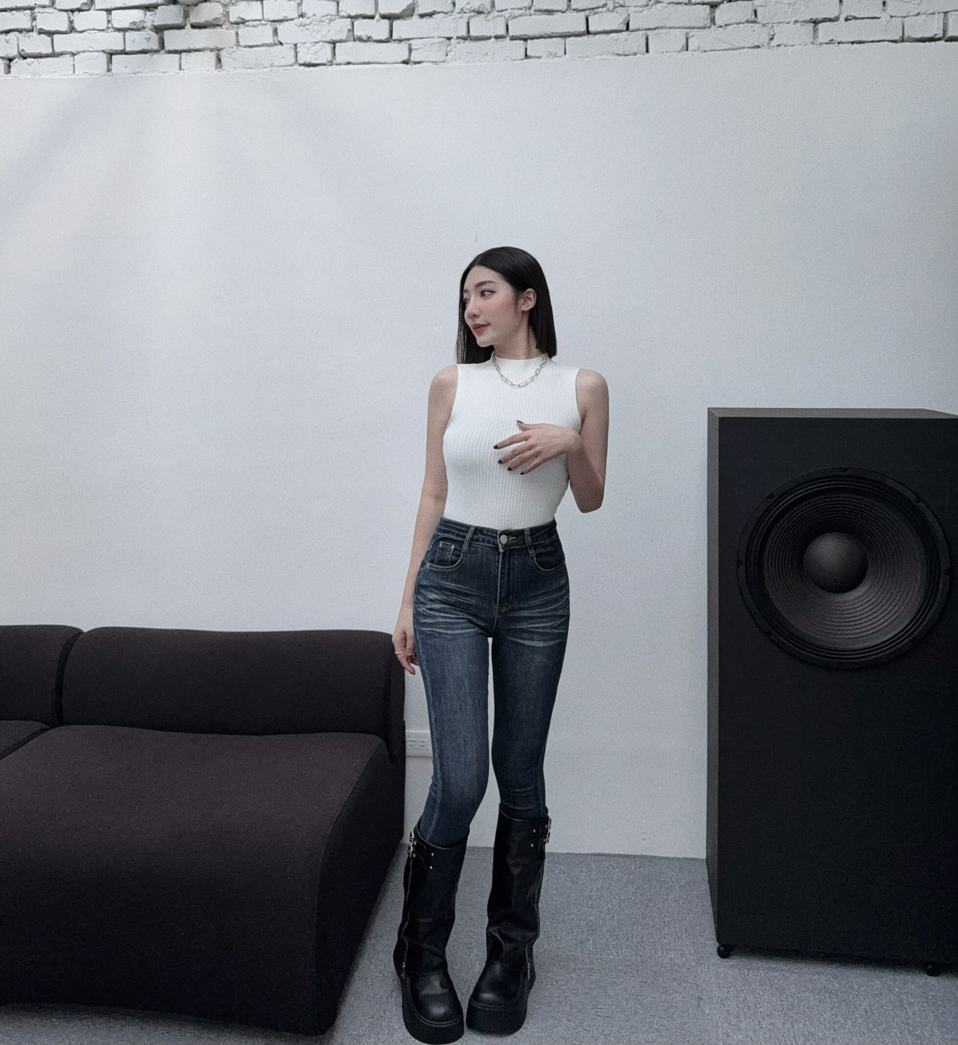 F560A753-623C-45F5-BD41-A3A9D1AE81EC