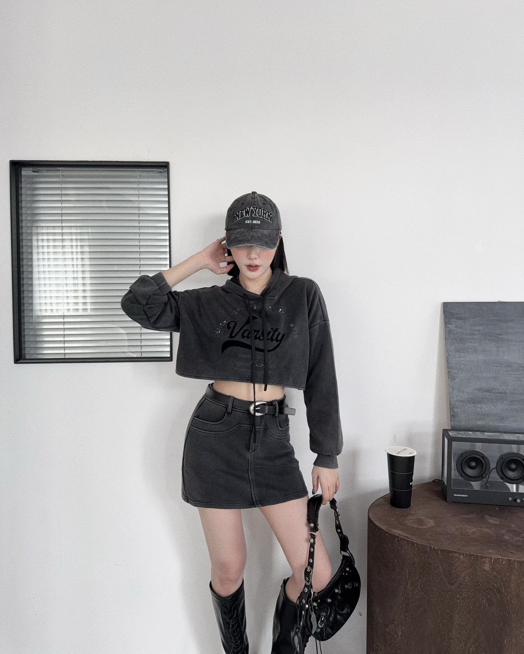 8CFFFD39-B724-4A99-8B71-11FB4F923DAC