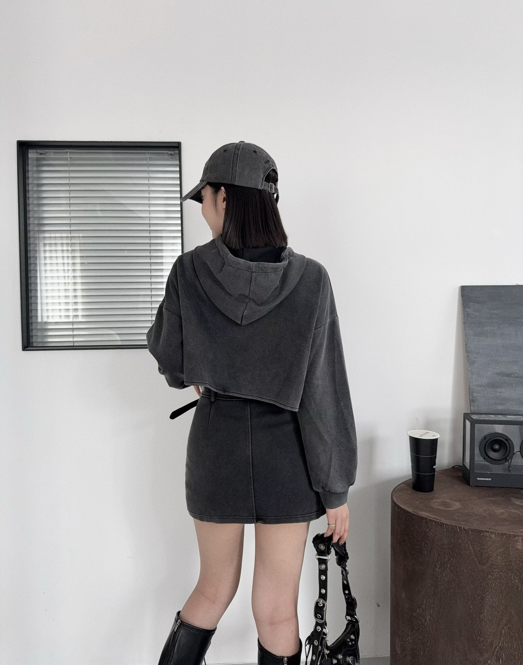 AB626A43-A3E9-4324-AACD-A20B9B9D7003