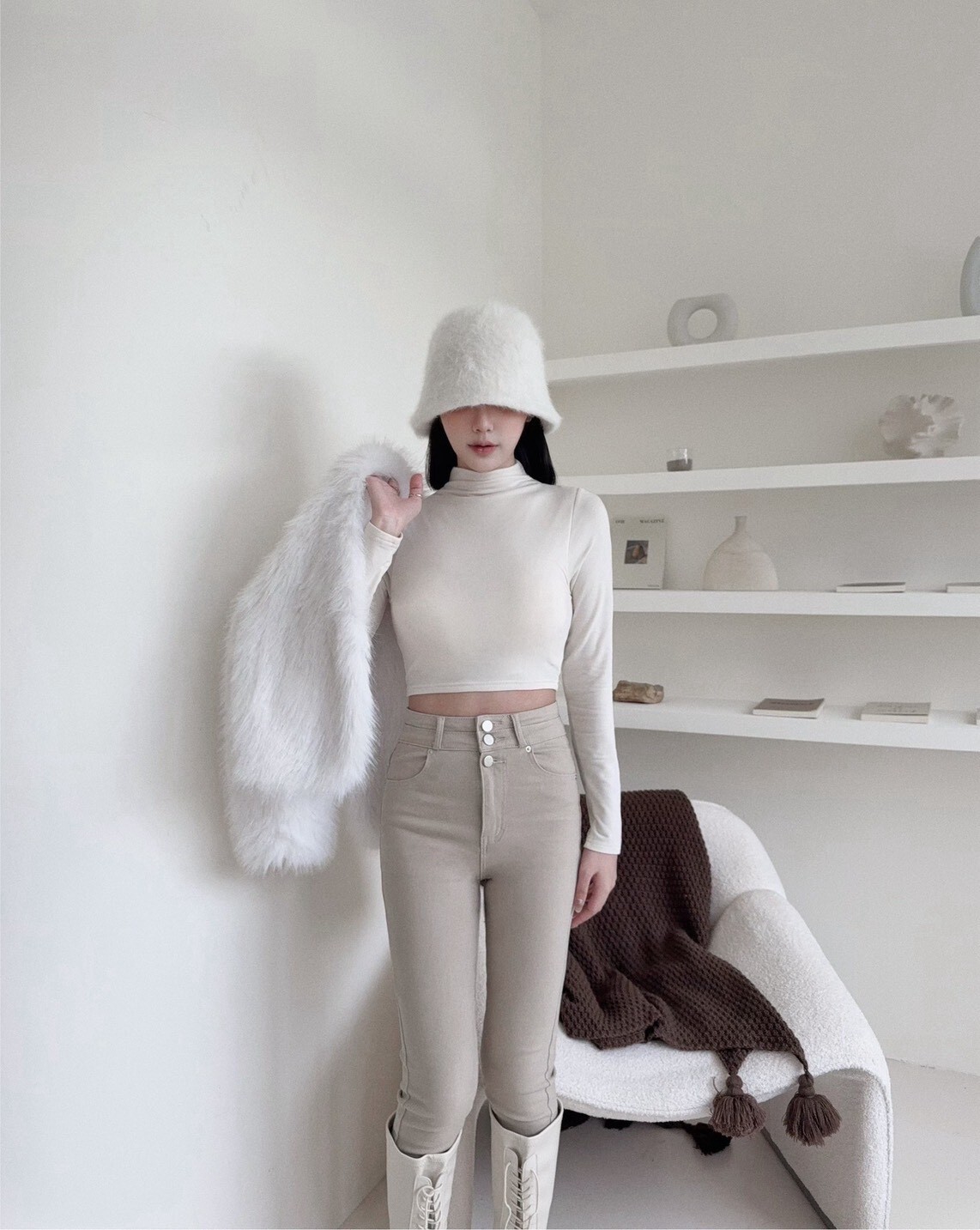 EAB37BB1-16C6-4C01-90D6-B36631E9D07F