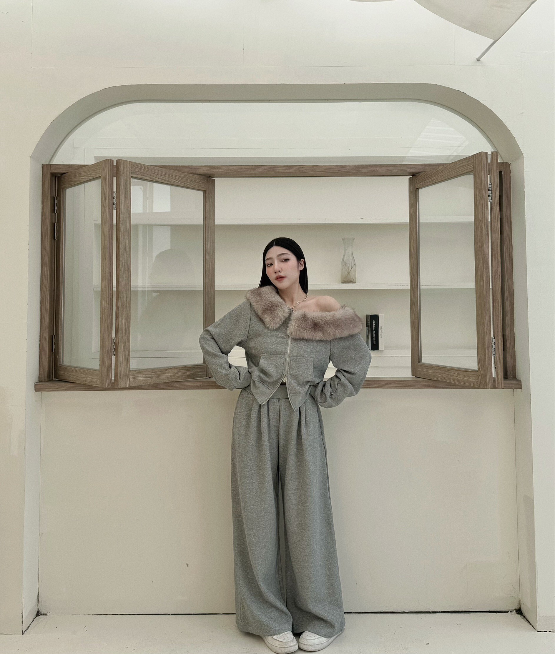 9D61AF27-D818-404B-BB58-803C17A70EC7