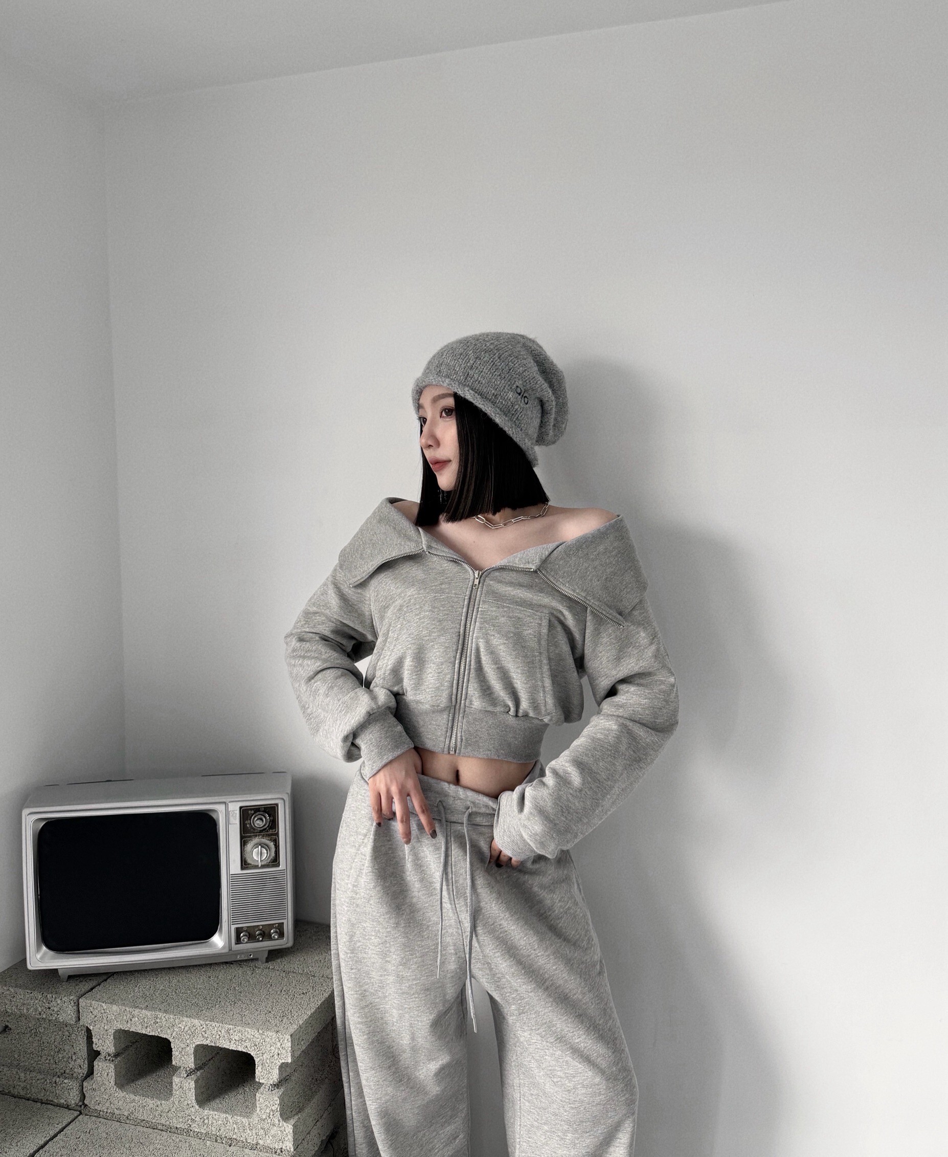 5BF3B977-8EA8-4082-B9D3-C6B8C92FD08F