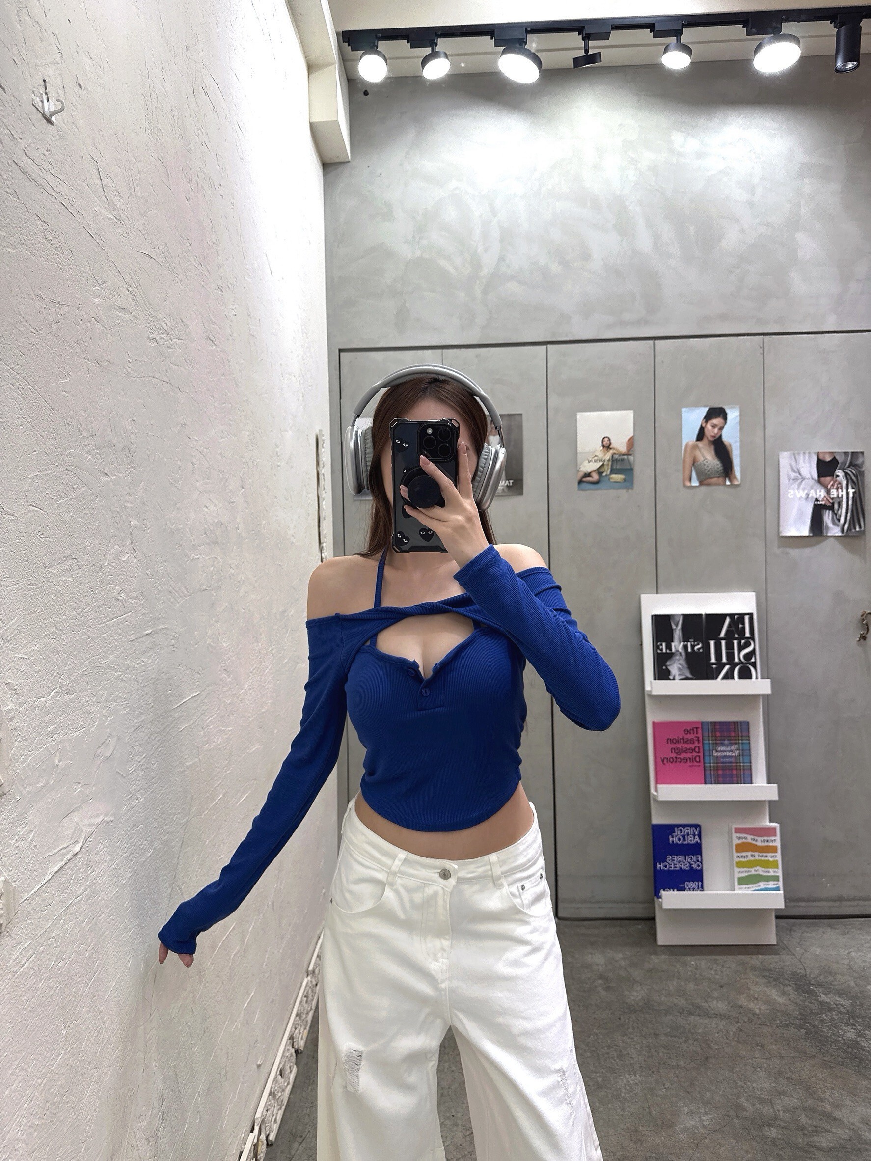 D729B0F4-441D-429C-BE60-4E0205F6C784