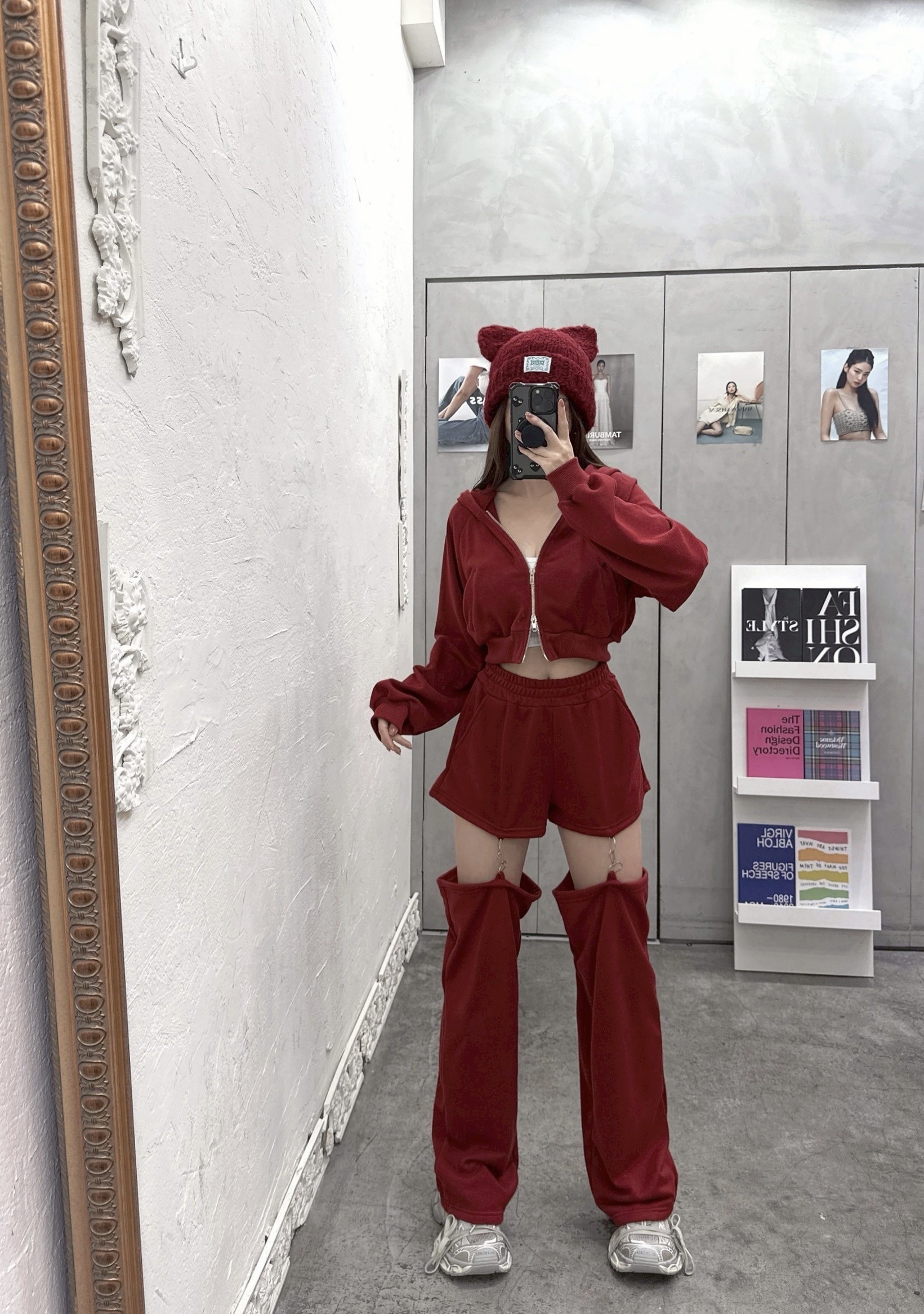 9207F90B-9908-41FF-81C6-7959F02A41C8