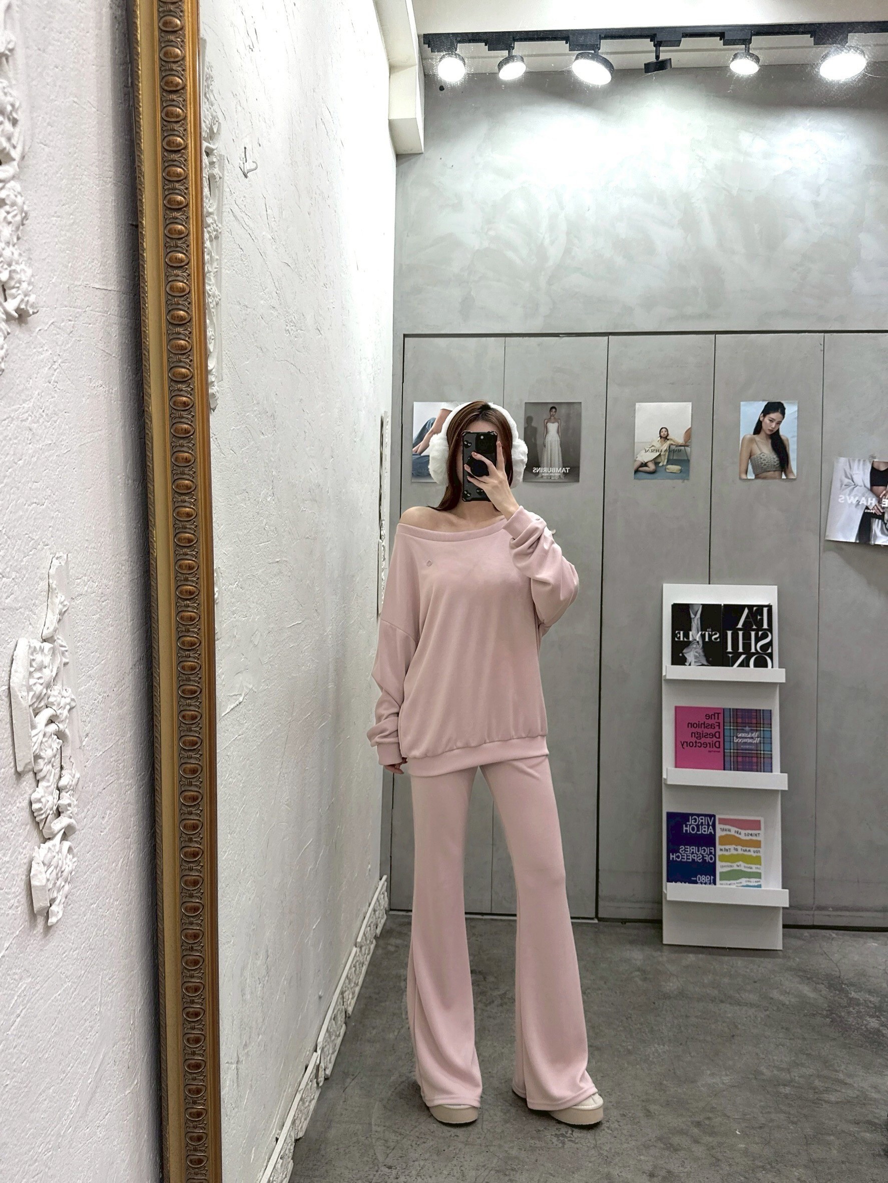 E2261E08-C010-49C1-AA19-0362194DC541